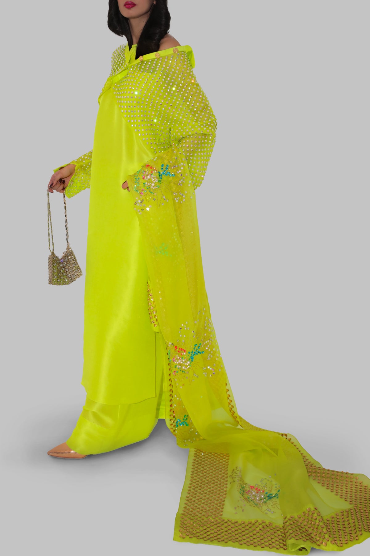 https://www.museluxe.com/wp-content/uploads/2025/02/1016543-01.jpg