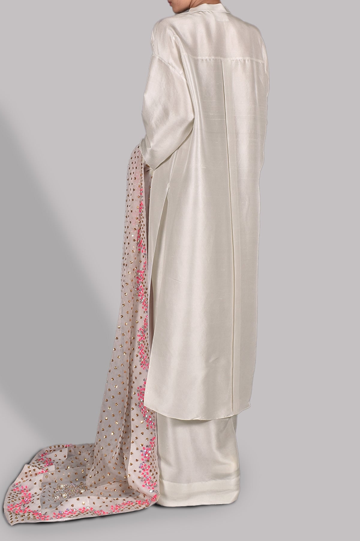 Egret Embellished Raw Silk Set