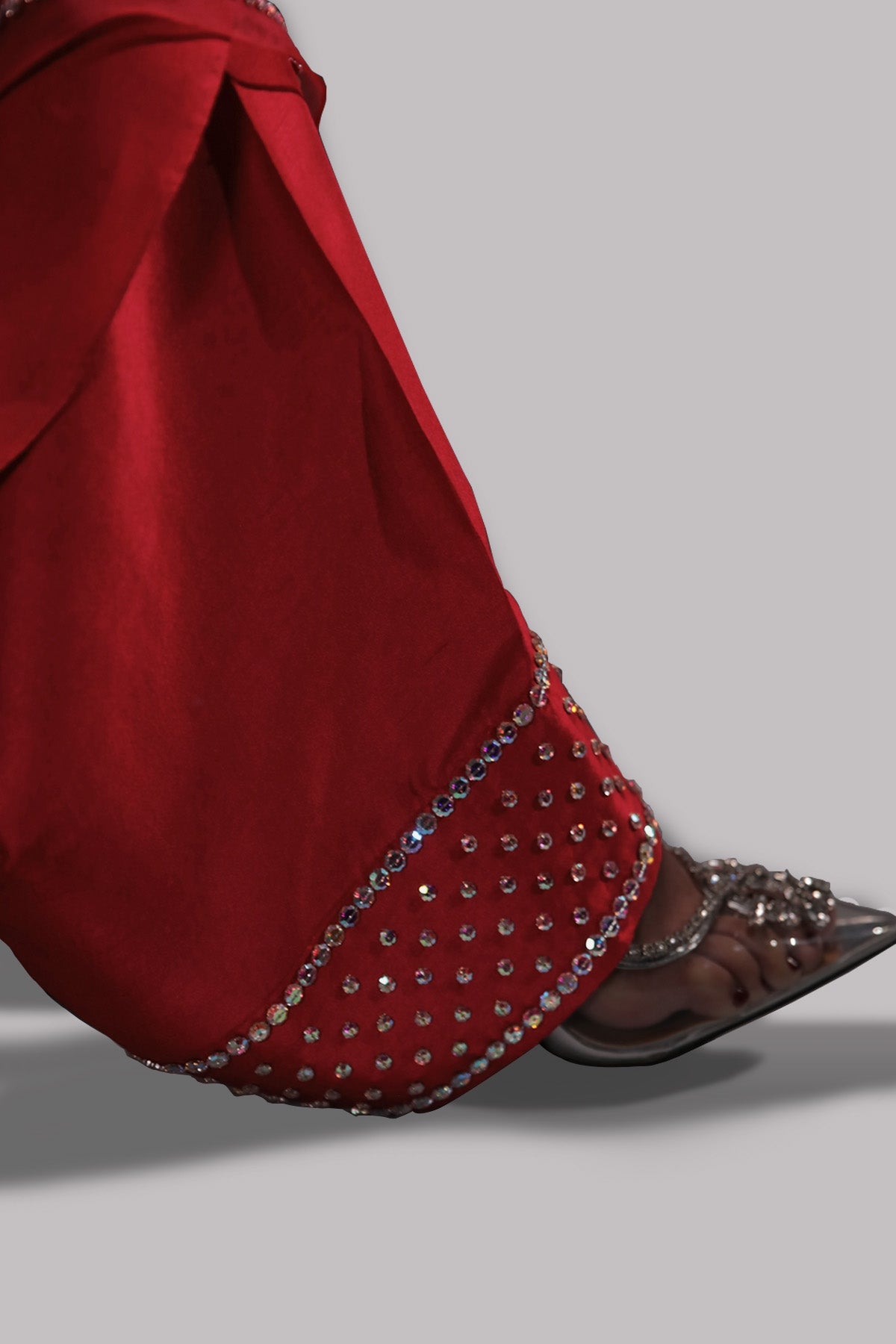 https://www.museluxe.com/wp-content/uploads/2025/02/1017518-4-crimson-raw-silk-set_s1nxcd1uyctzkrsa.jpg
