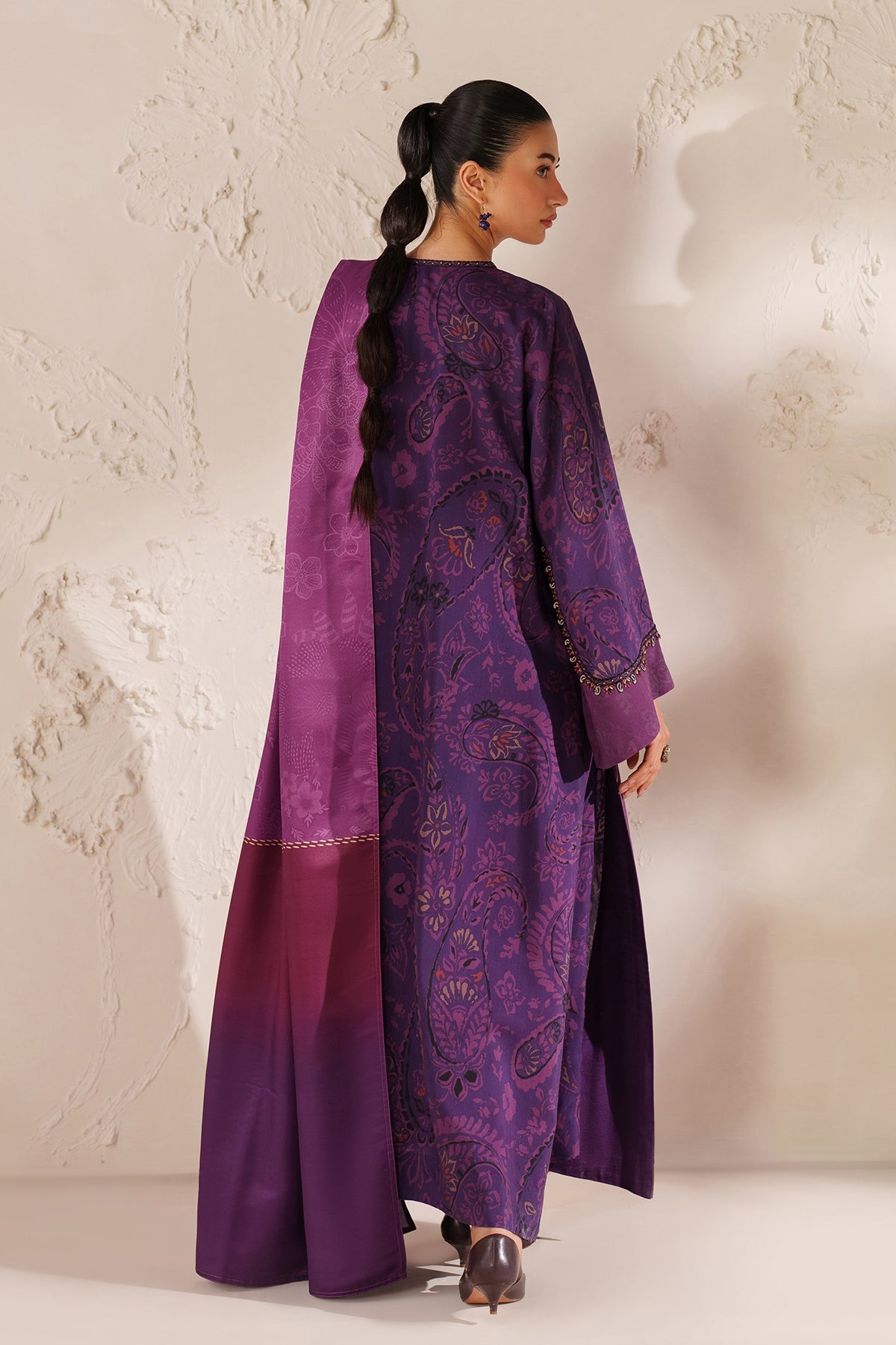 EMBROIDERED VISCOSE SILK SF-4291