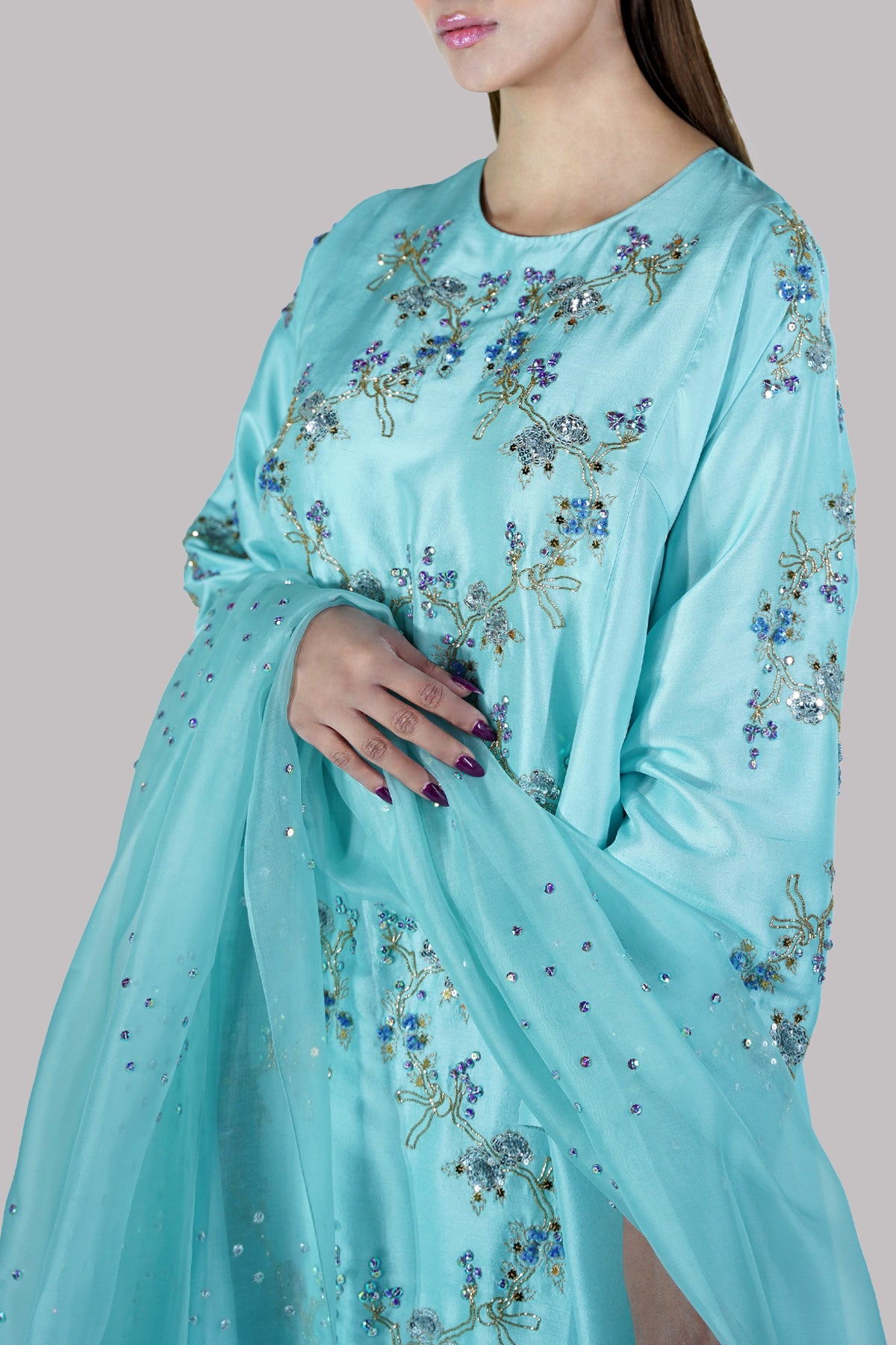 https://www.museluxe.com/wp-content/uploads/2025/02/1021568-04-limpet-Shell-Embellished-Raw-Silk-Set.jpg