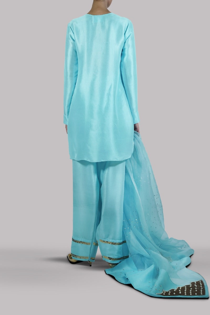 Petit Four Embellished Raw Silk Set