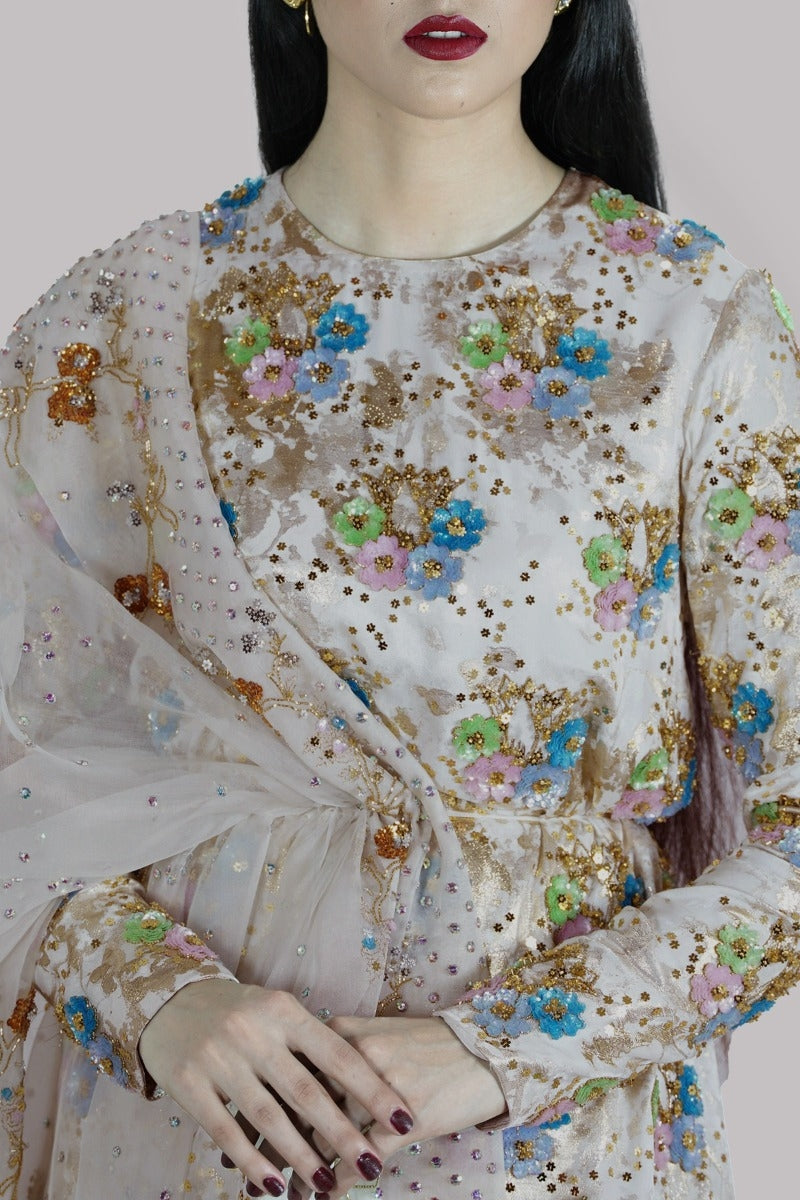 Ivory and Gold Embellished Italian Cloque Set