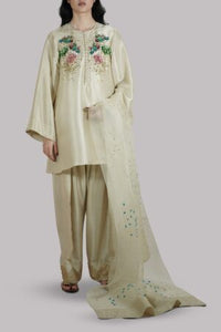 Lamb’s Wool Embellished Raw Silk Set