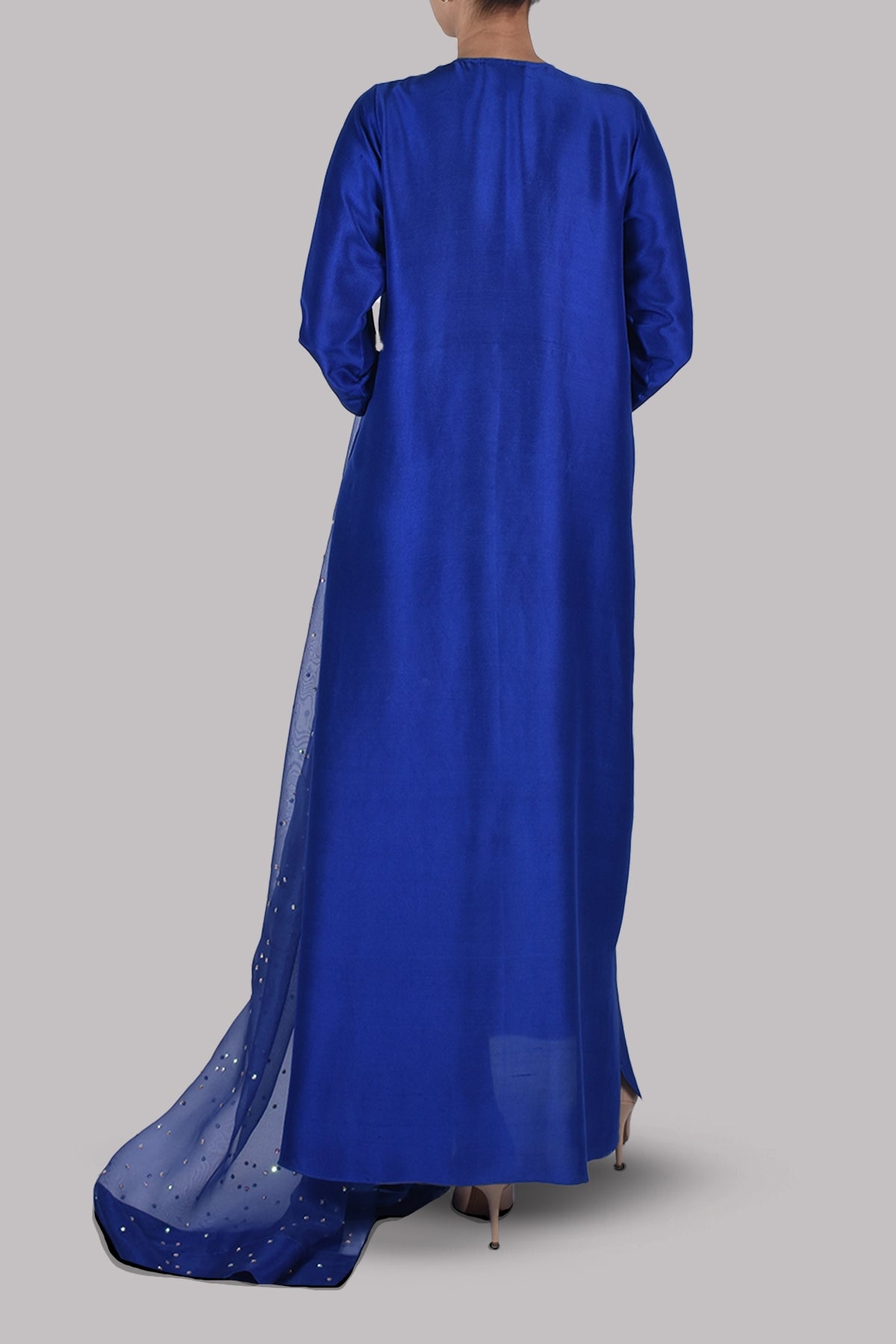https://www.museluxe.com/wp-content/uploads/2025/02/1025664-3-surf-the-web-blue-embellished-maxi-set_7fewhjhgt7ry7kov.jpg
