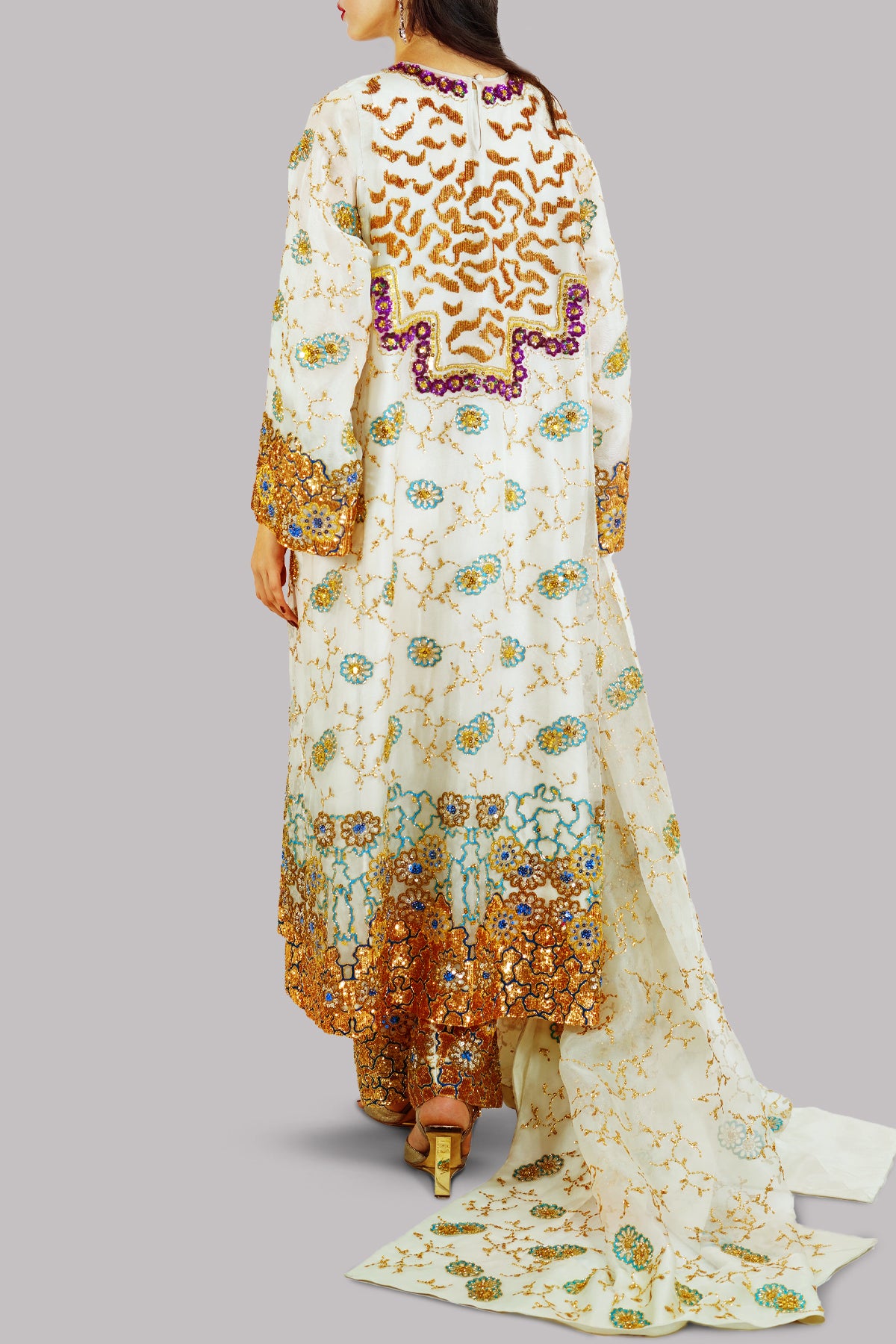 Solitary Star Embellished Raw Silk Set