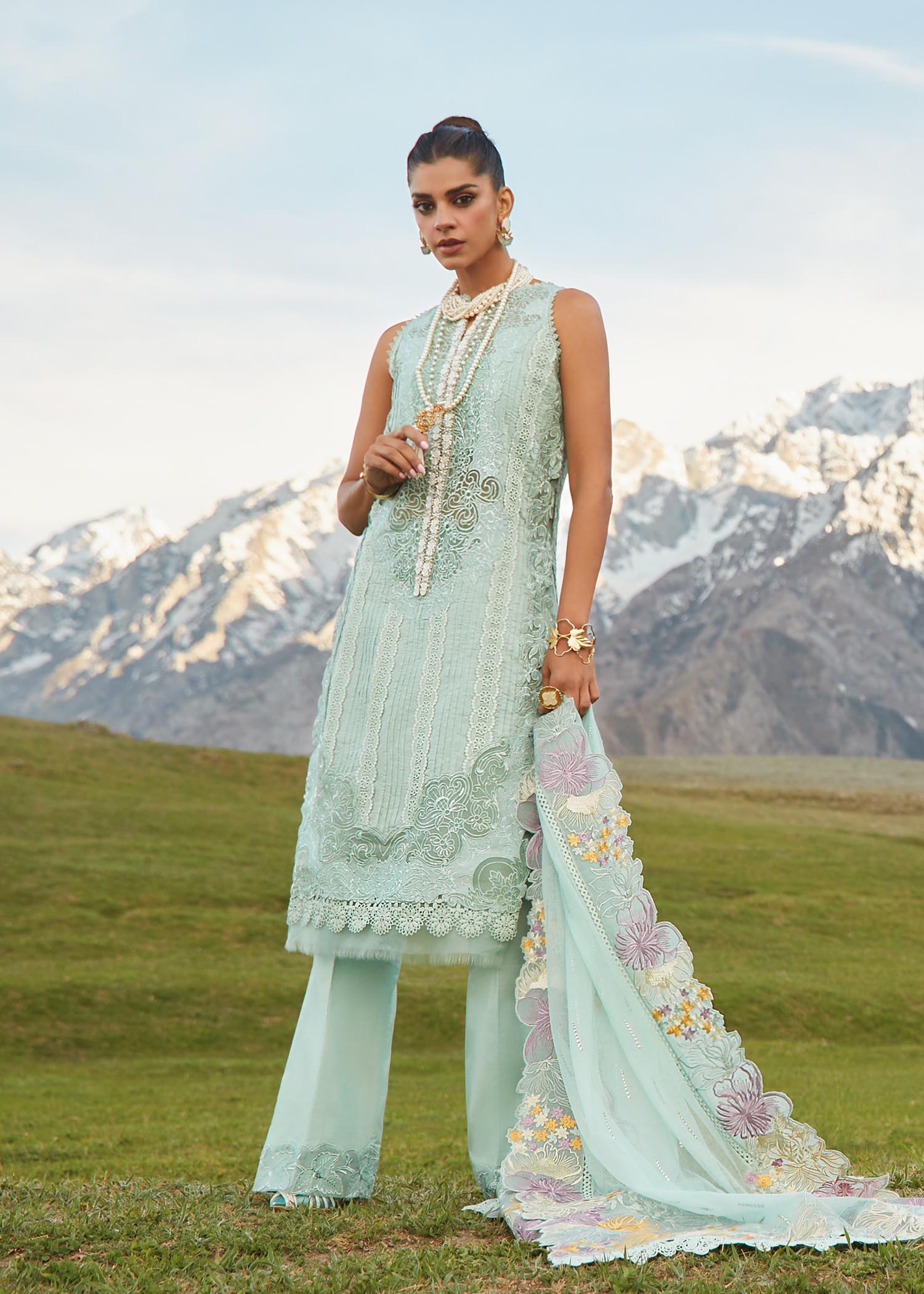 https://cdn.shopify.com/s/files/1/0634/9714/2487/products/103_55f38570-a7cd-4473-8bbc-987bfdb4faee.jpg?v=1686997821