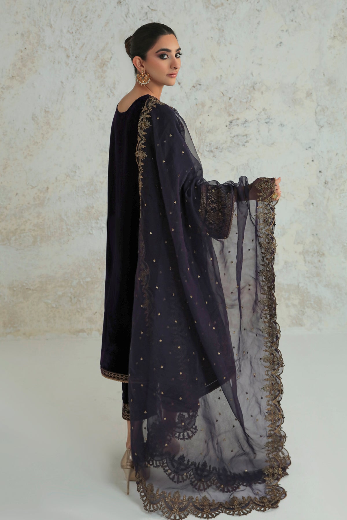 EMBROIDERED VELVET UF-239