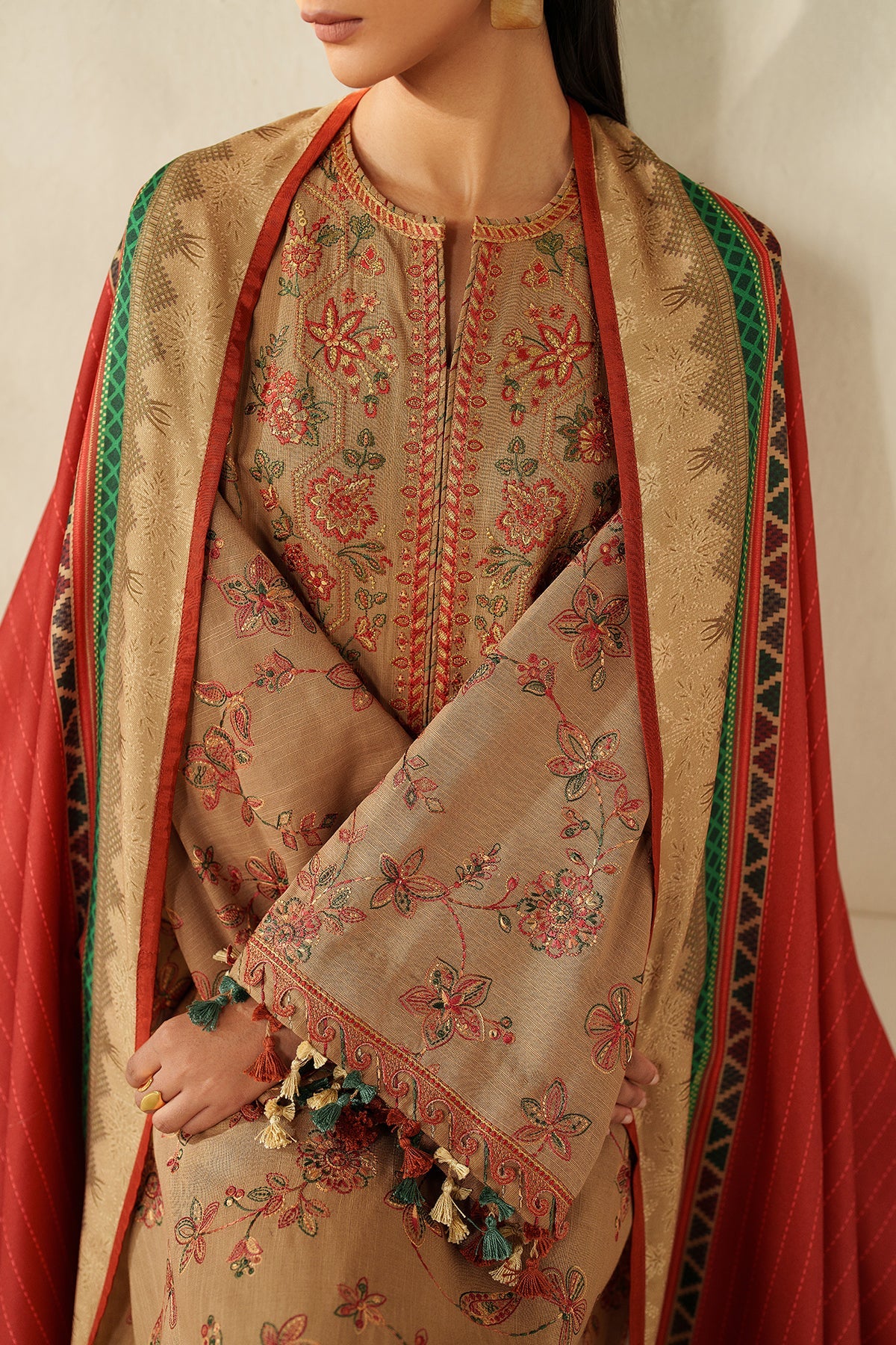 EMBROIDERED KHADDAR SF-4335