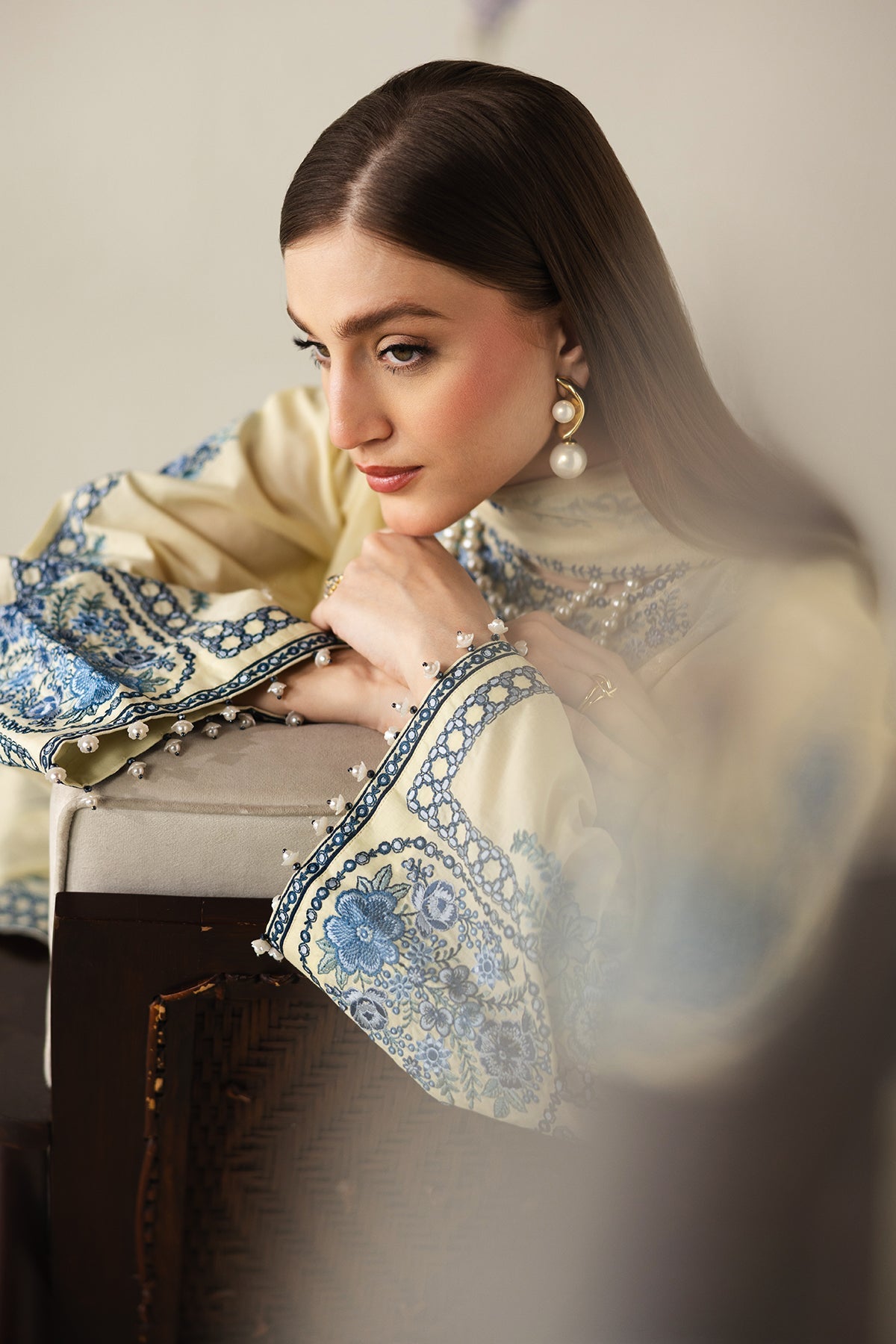 EMBROIDERED LAWN UF-4452