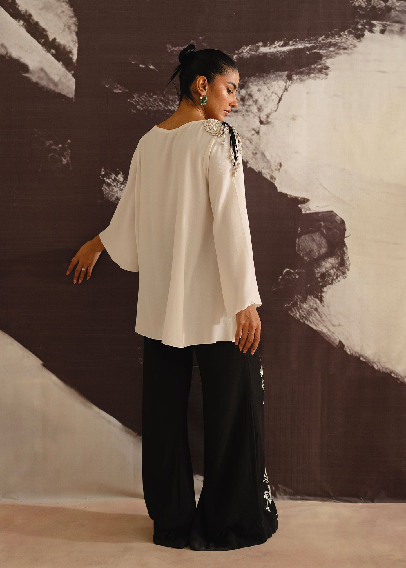 https://cdn.shopify.com/s/files/1/0598/1824/6317/files/105_54c5e820-81fd-4f60-903b-7f45e5e26af3.jpg?v=1776434296
