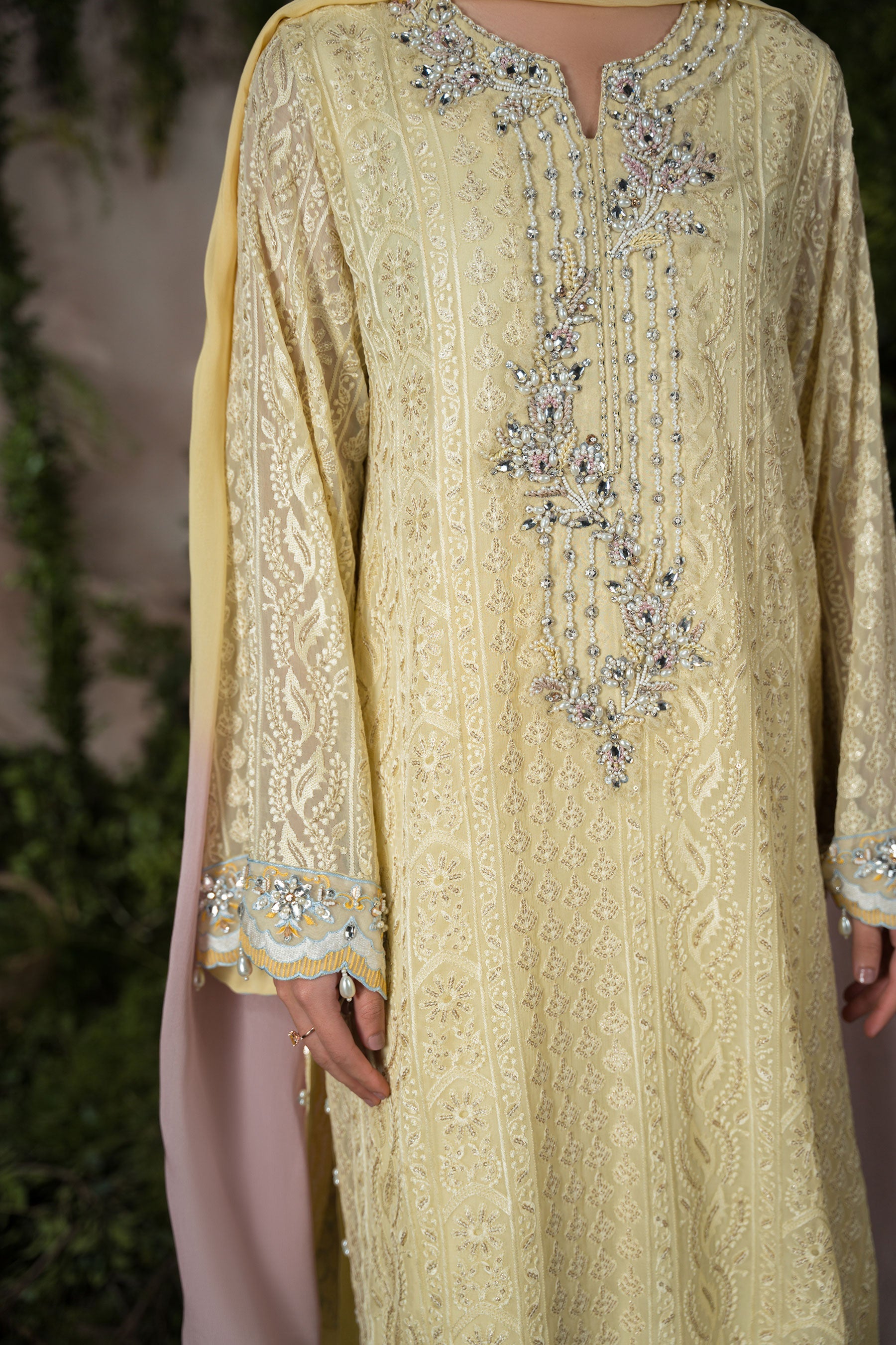 Chikankari Bloom (D-09)