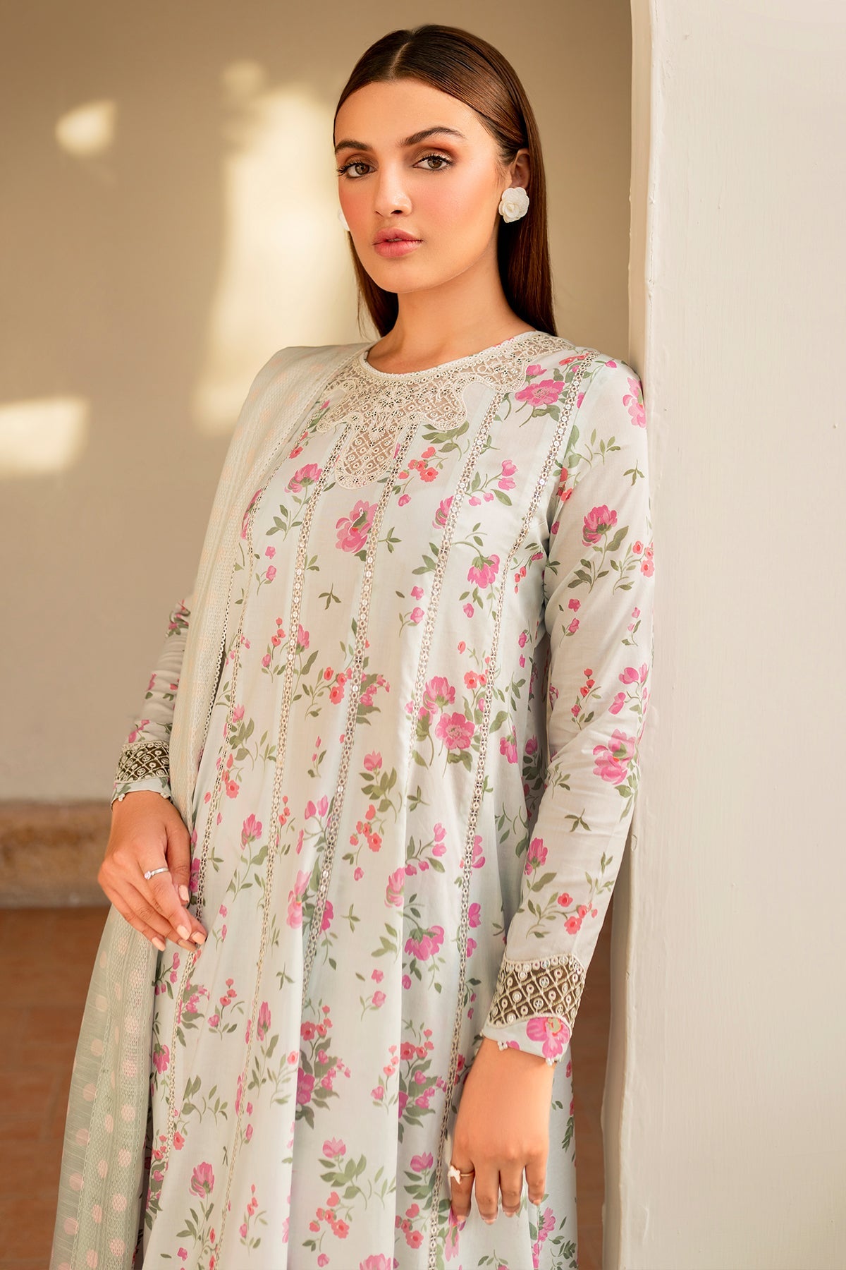 EMBROIDERED LAWN RTW-9055