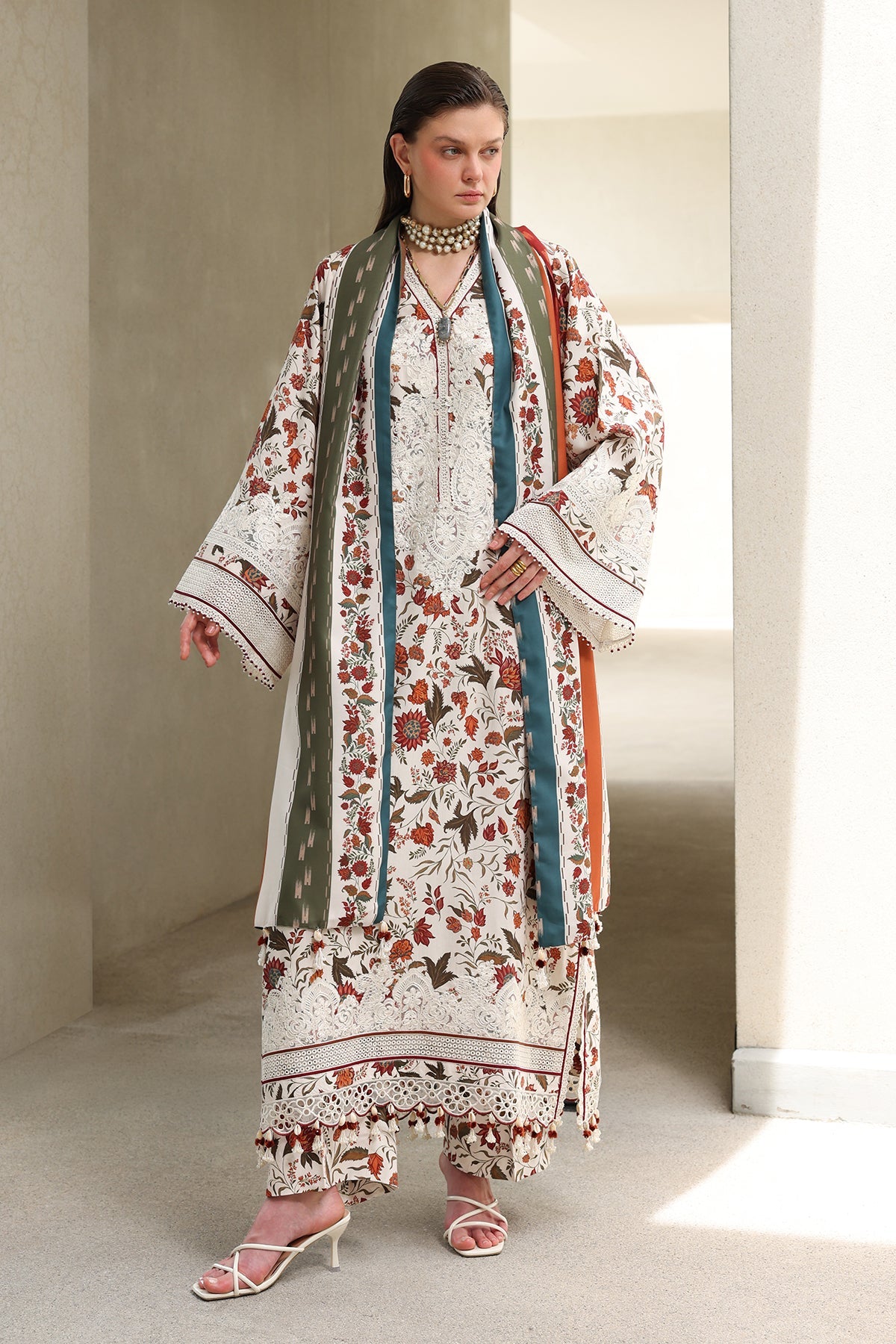 DIGITAL PRINTED VISCOSE UF-4557