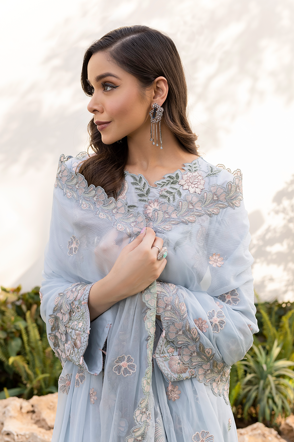 UE-145 Embroidered Lawn