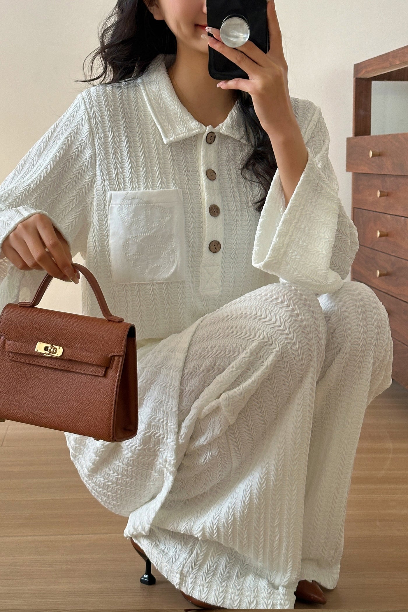 St Orleans Textured White Suit With Detailed Pocket