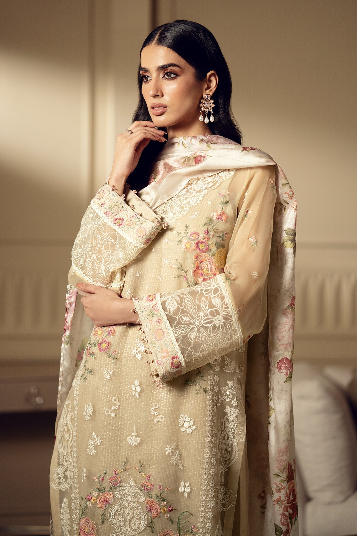 EMBROIDERED CHIFFON SF-513