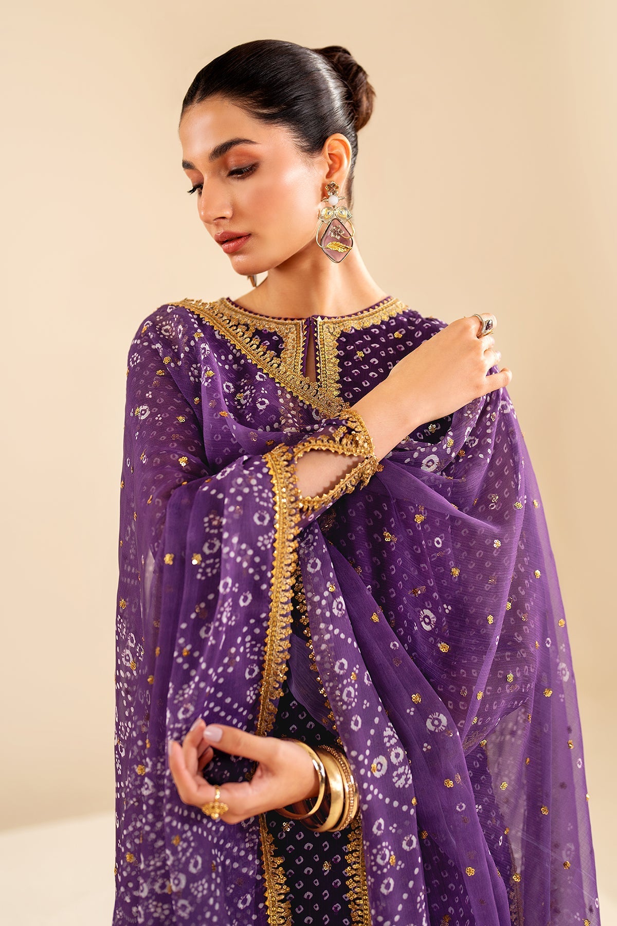 EMBROIDERED CHIFFON SF-625