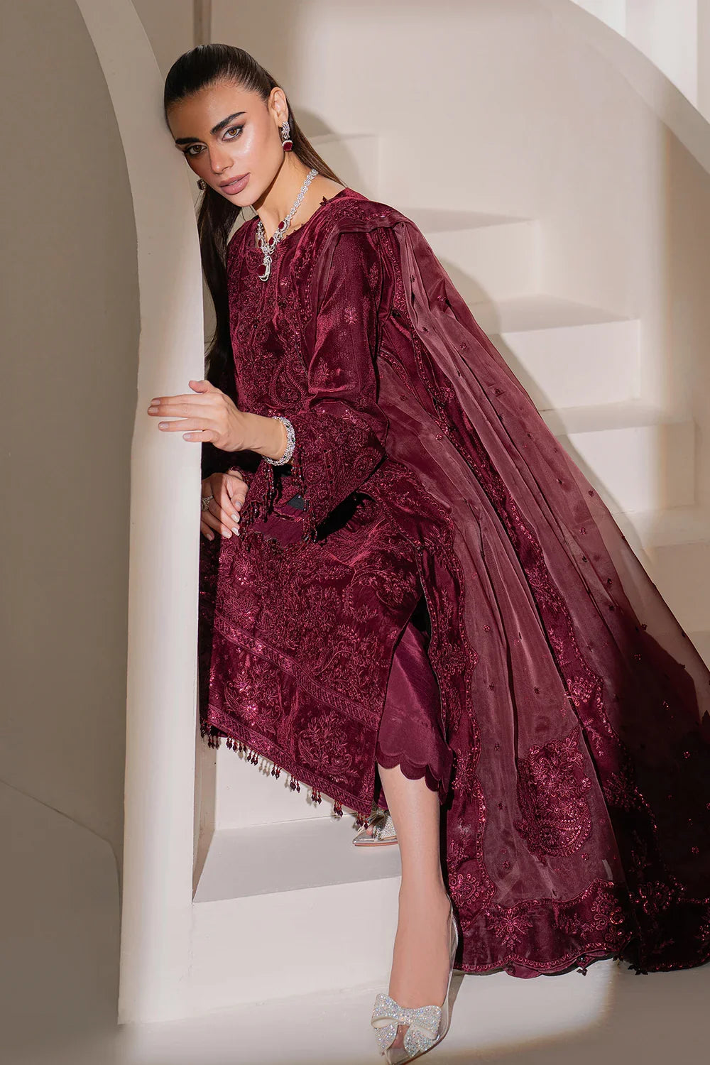Baroque Luxury Embroidered Velvet Suits 3 Pcs Unstitched UF-758