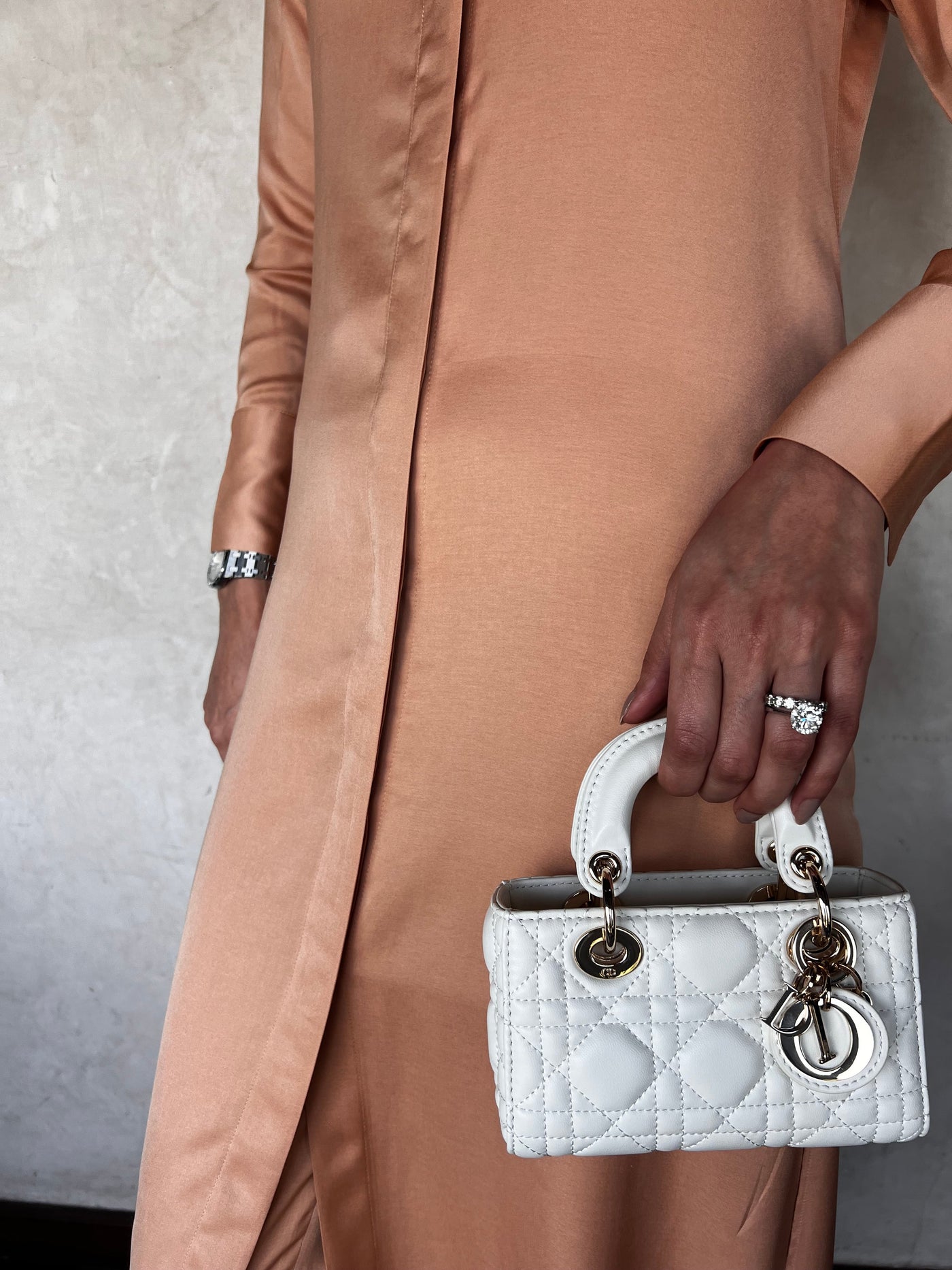 https://cdn.shopify.com/s/files/1/0584/7207/1332/files/11C8B9F3-8734-46C8-9133-86A93BEB7B7E.jpg?v=1730384319