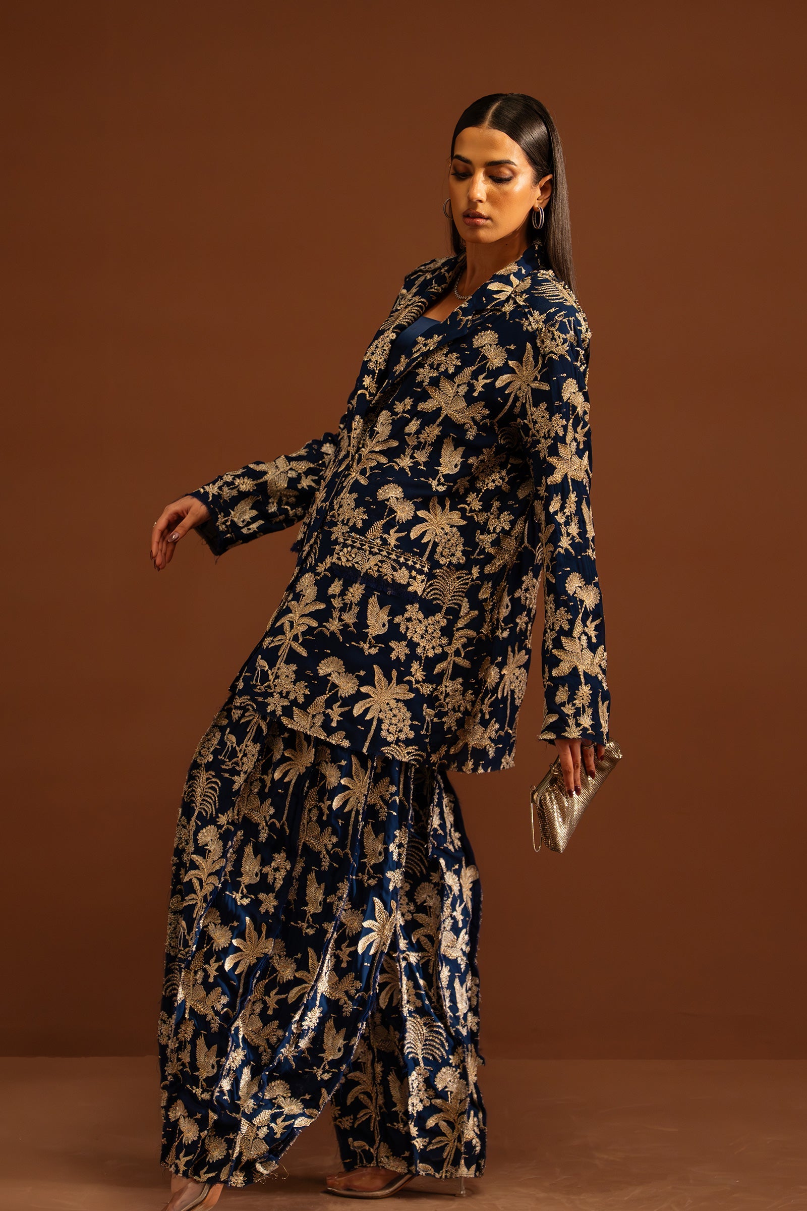 https://cdn.shopify.com/s/files/1/1678/4755/files/11_080e04d8-4d95-41db-8613-66299604c3f4.jpg?v=1767353848