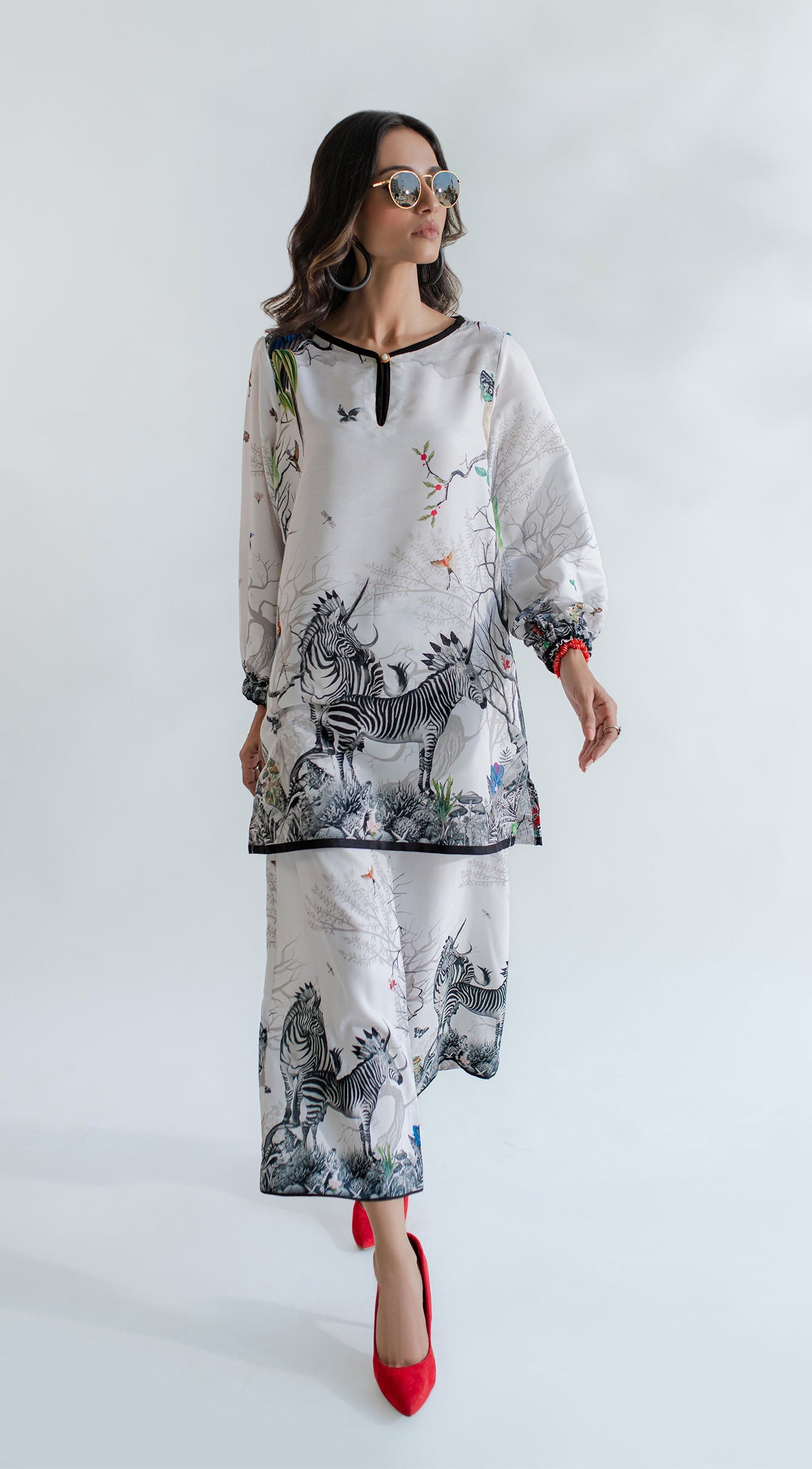 https://cdn.shopify.com/s/files/1/0654/4313/5706/files/11_a85ddcee-d8ed-4b4a-8d27-5322f1461c96.jpg?v=1726041492