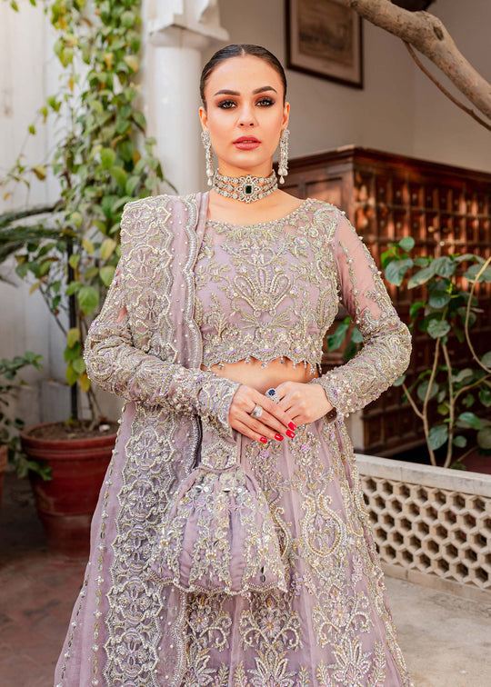 Kanwal Malik – Zarish KM-04 Style
