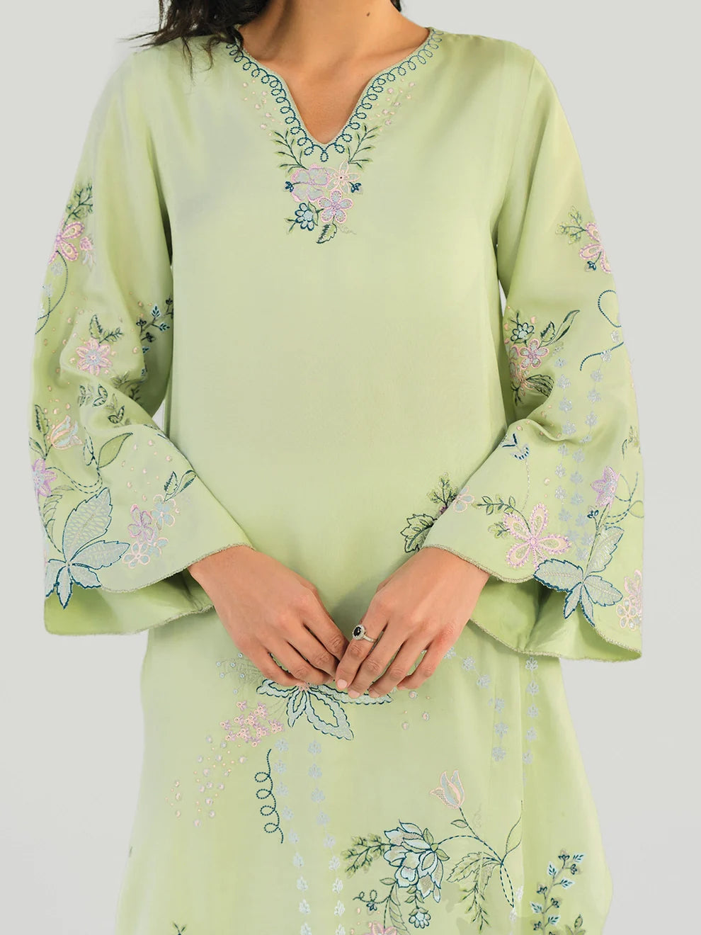 Pistachio Meadow - 3pcs Rawsilk Ensemble
