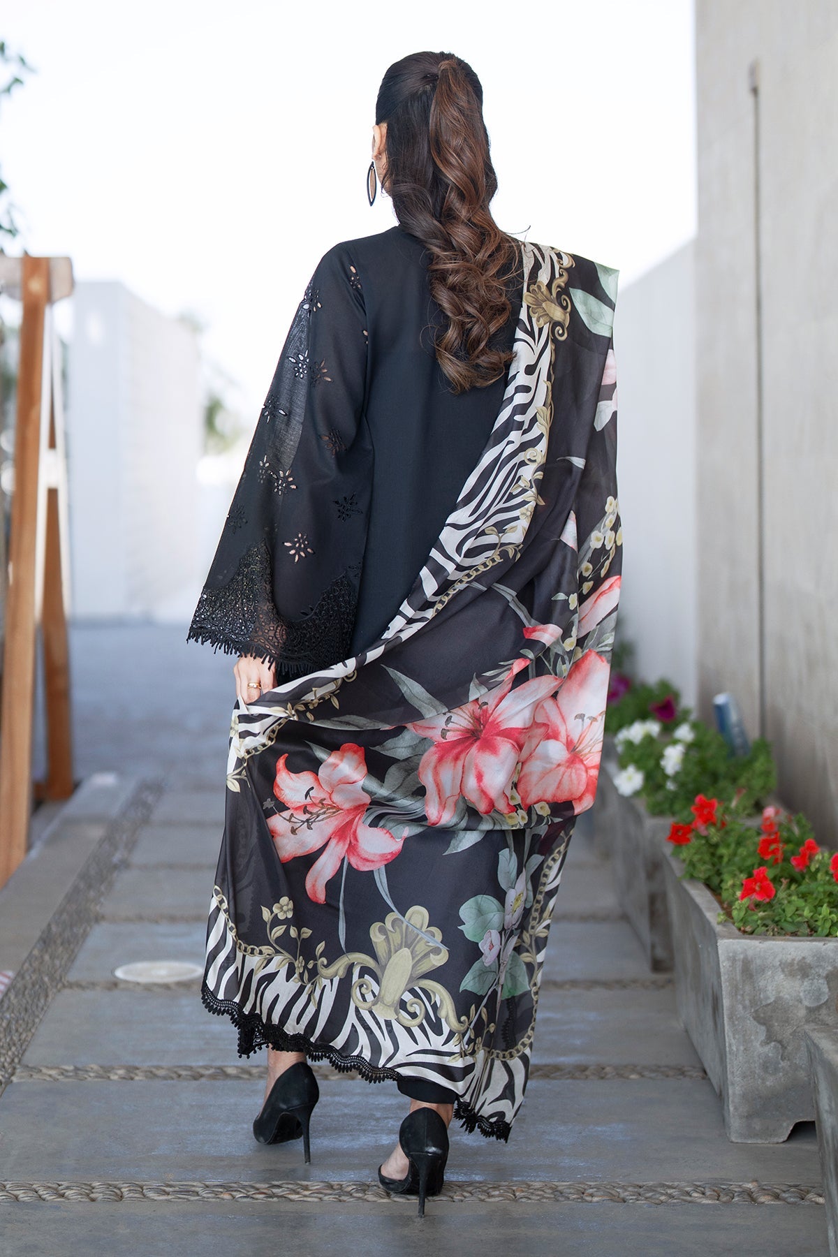 EMBROIDERED PRINTED LAWN SF-4080