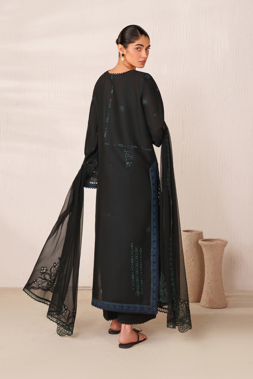 UE-628 Embroidered  Lawn