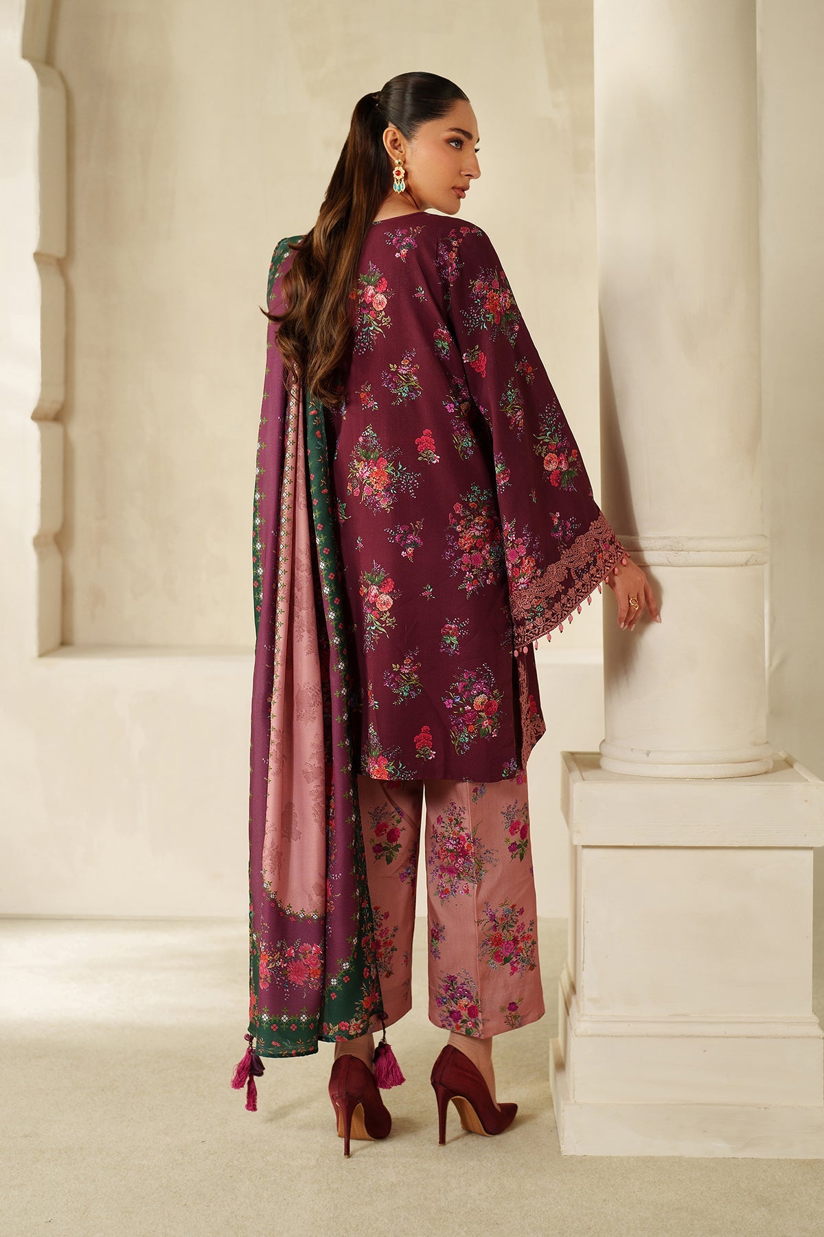 EMBROIDERED KHADDAR UF-4338