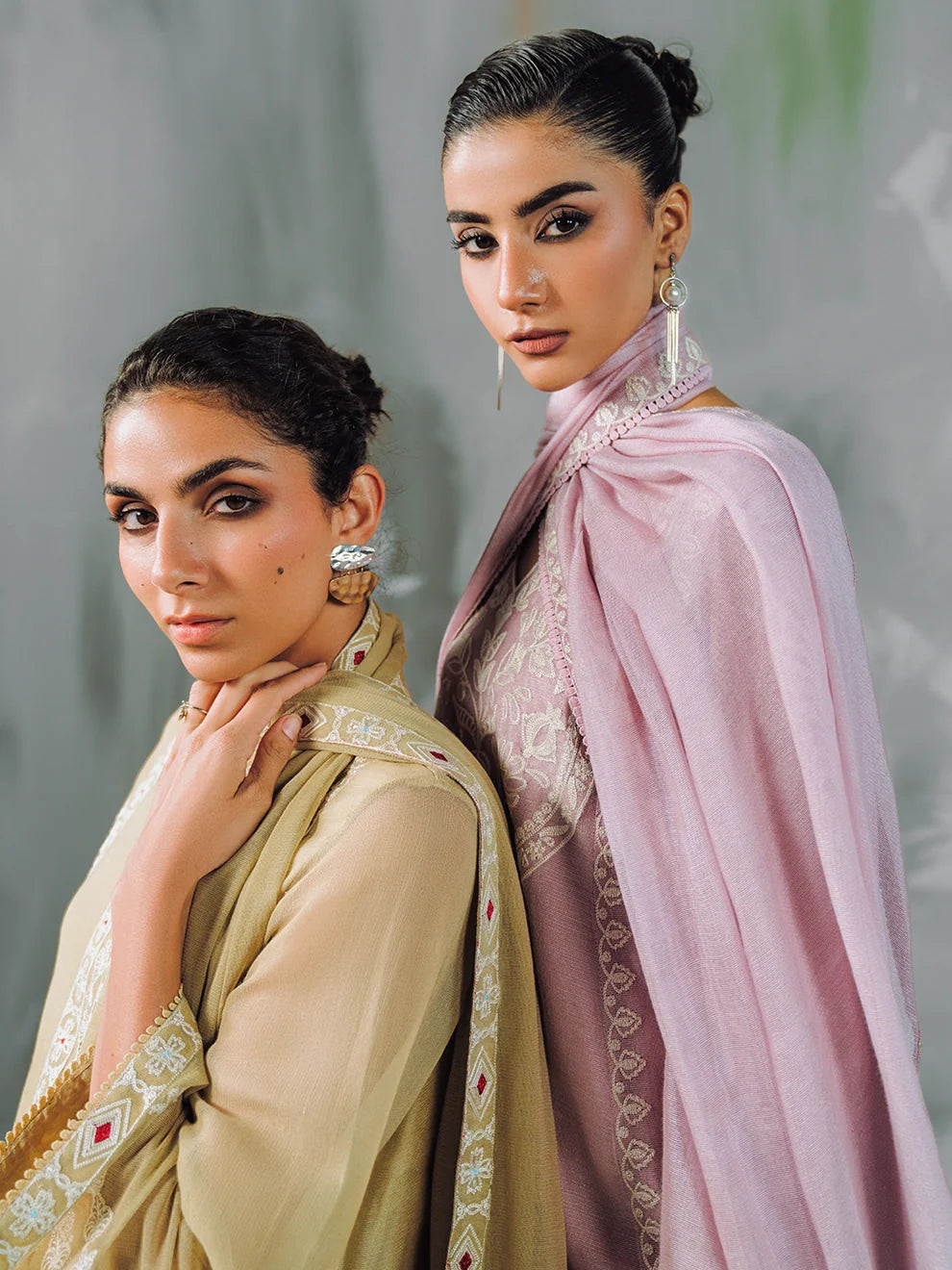 Khaddi Tulle - 4Pcs Tusser Net Ensemble