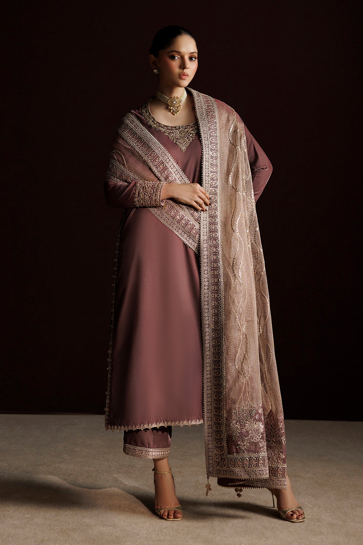 EMBROIDERED VELVET PR-1412