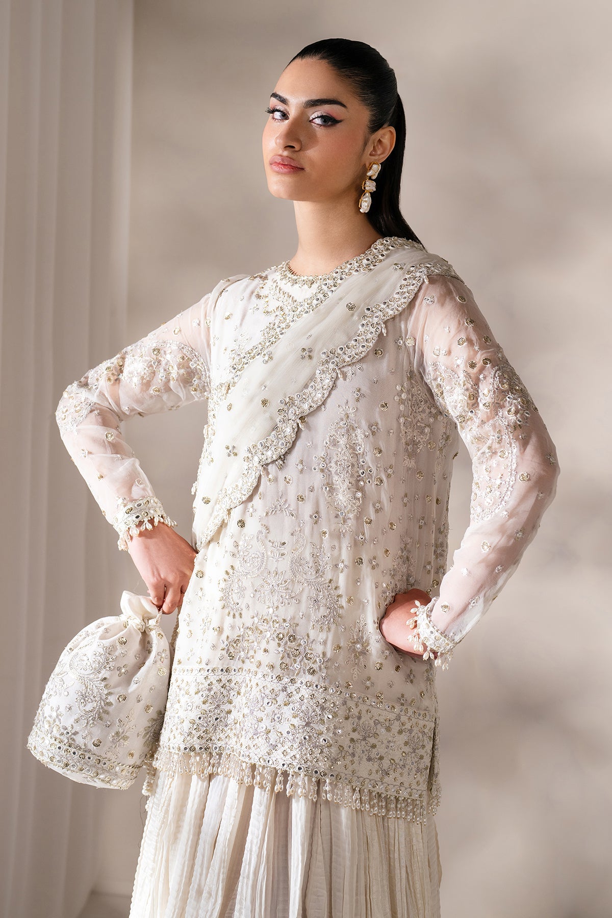 EMBROIDERED CHIFFON UF-4140