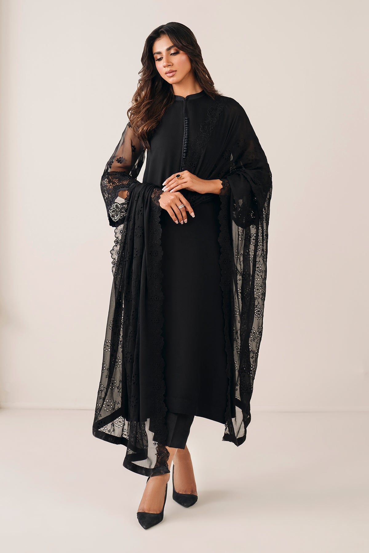 https://cdn.shopify.com/s/files/1/2277/5269/files/132_0b26838a-71b4-48d3-b6a1-c526e6cbf221.jpg?v=1744447701