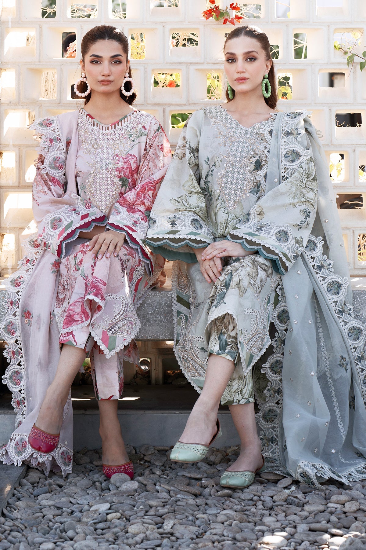 EMBROIDERED PRINTED LAWN SF-4081