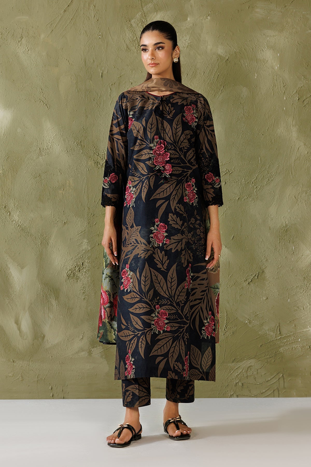 EMBROIDERED LAWN SF-4506
