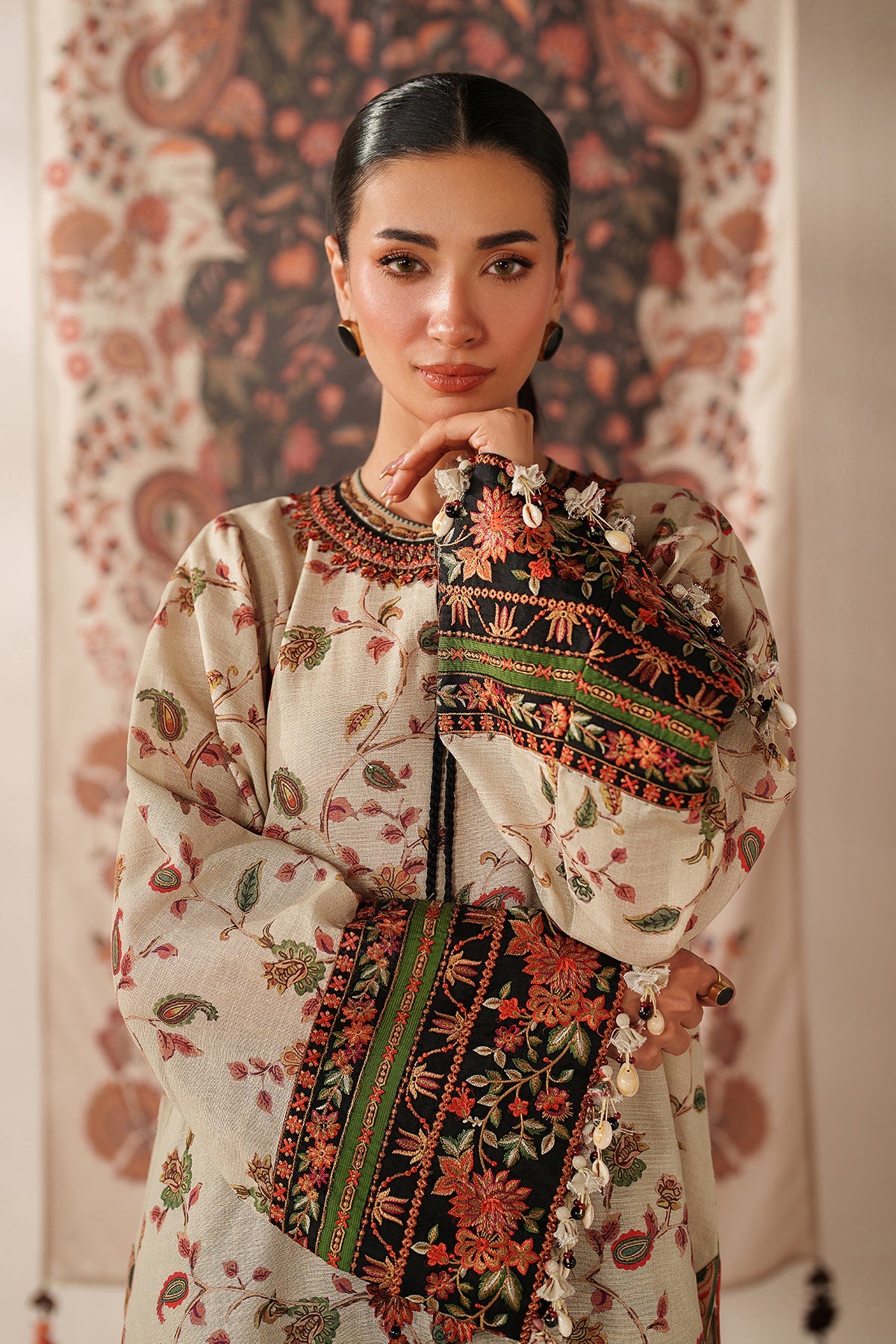 EMBROIDERED VISCOSE UF-4356