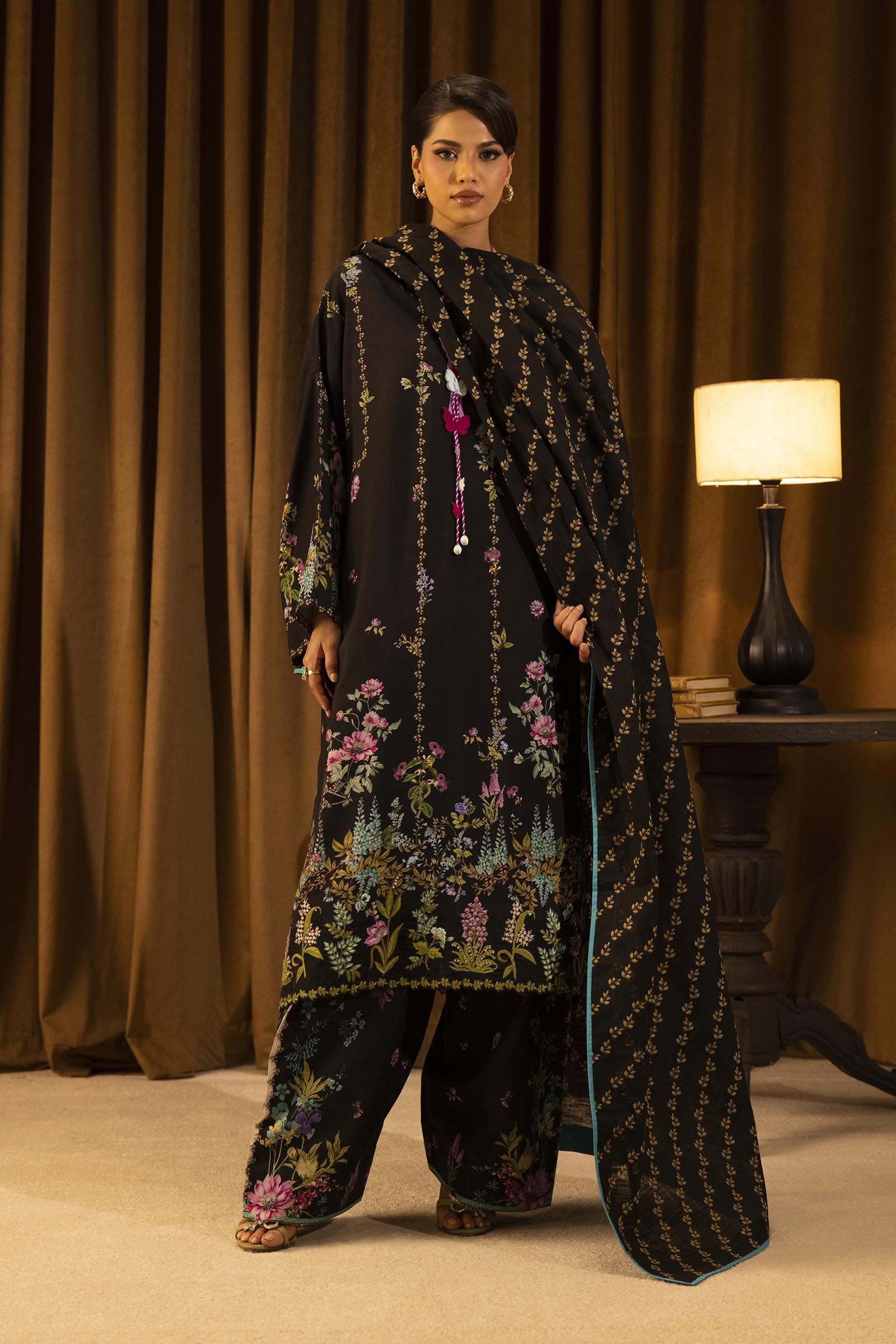 Unstitched Linen Muzlin 3 Piece Suit