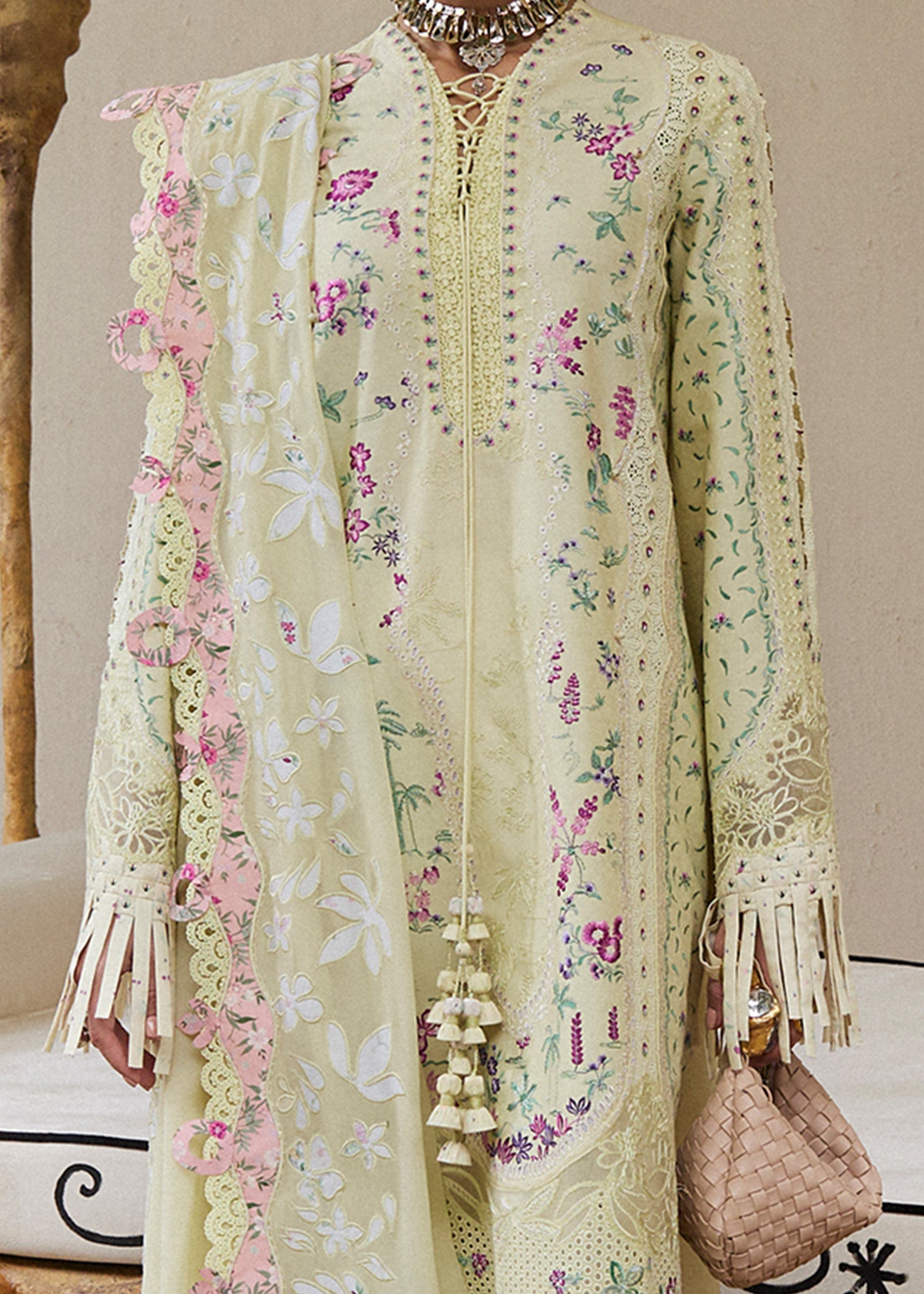 https://cdn.shopify.com/s/files/1/1146/5868/files/13Ferida.jpg?v=1747908863