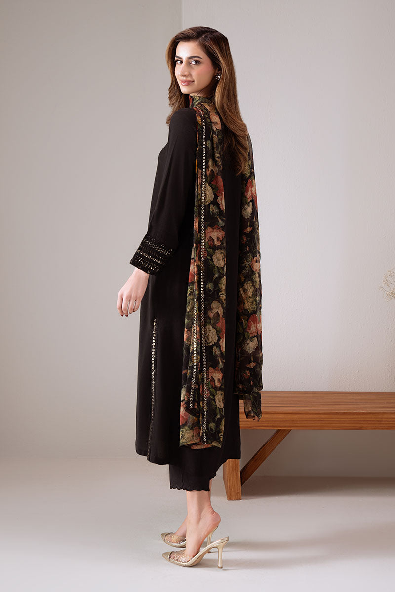 https://cdn.shopify.com/s/files/1/0178/4492/8612/files/13_0026_AIZ07901_5f4989c4-cfa1-4433-b68f-58adadd66bb0.jpg?v=1766129535