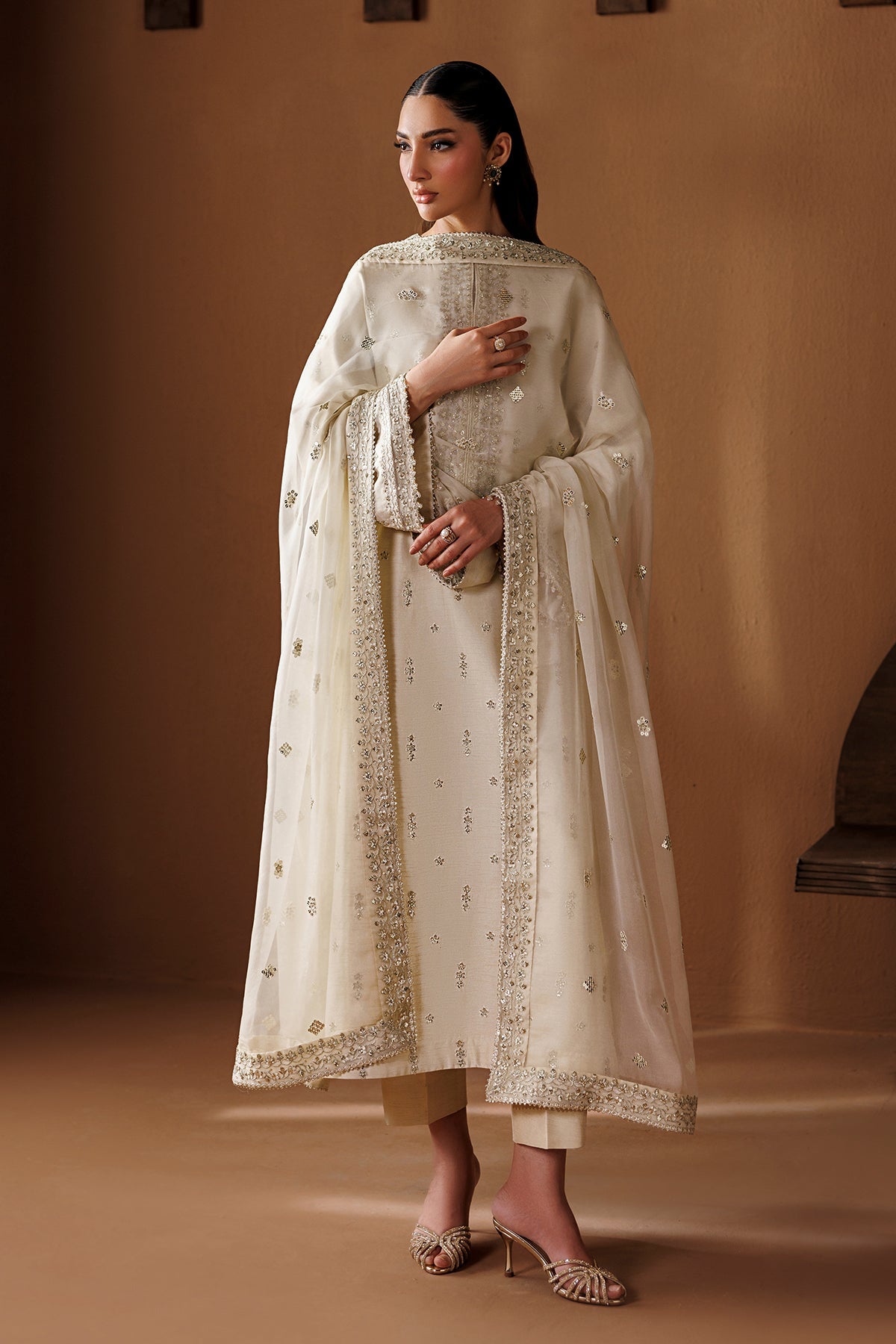 Embroidered Raw Silk Sf-4434