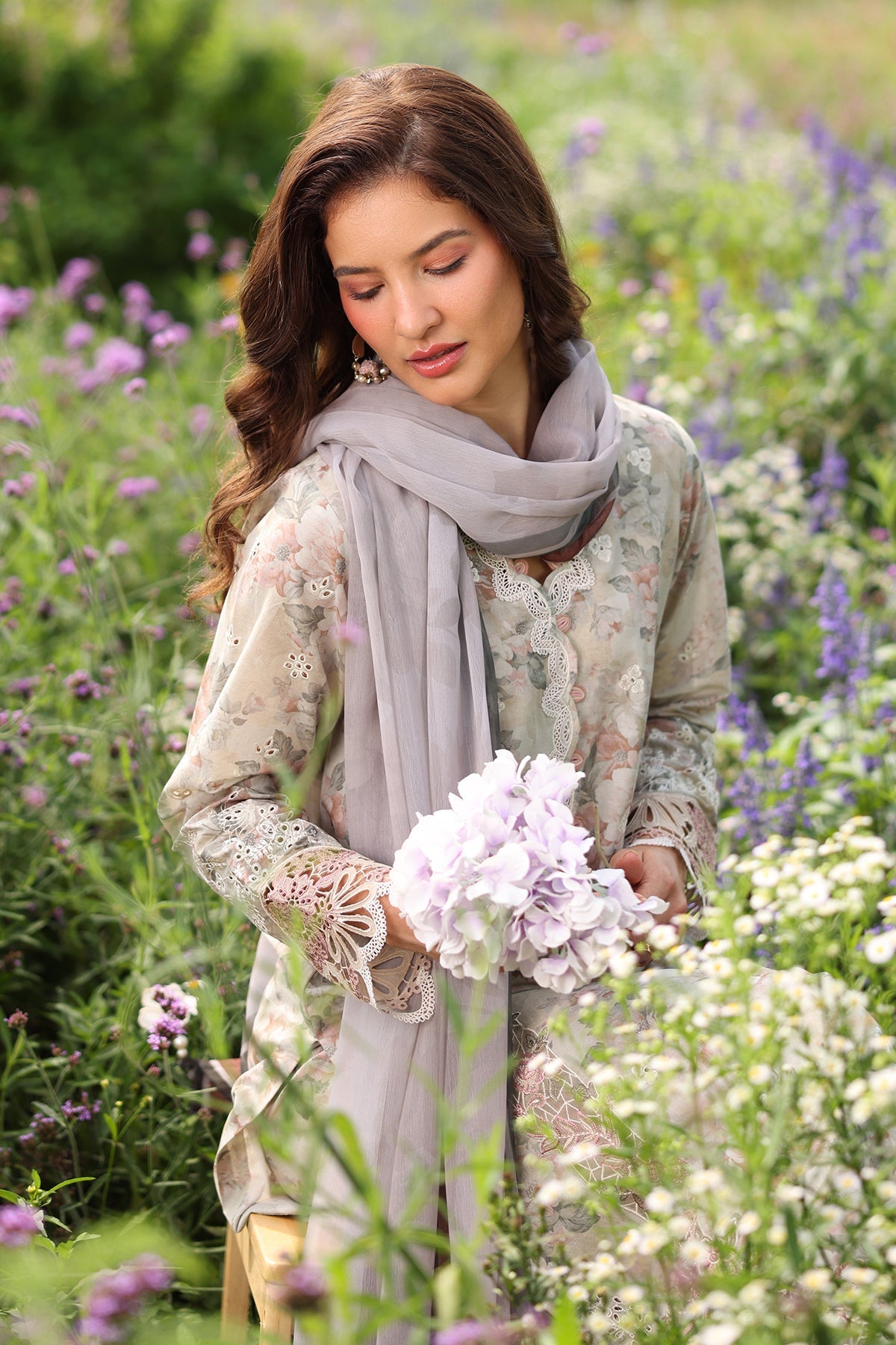 EMBROIDERED LAWN SF-4225