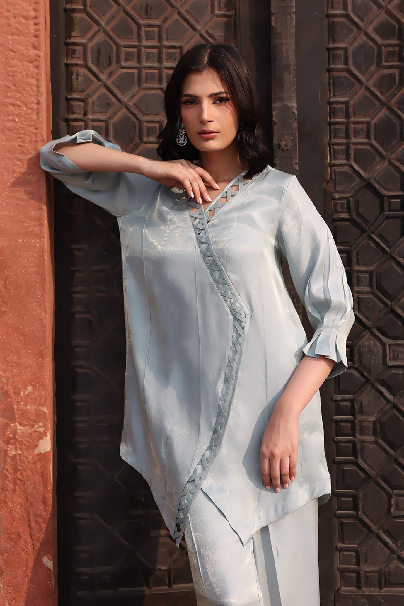 https://cdn.shopify.com/s/files/1/0663/9616/0233/files/13_3edfcb90-3532-4bae-9fd3-9fea49b91904.jpg?v=1764837528