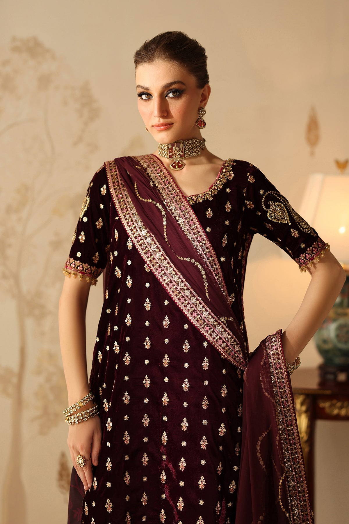 EMBROIDERED VELVET SF-4313