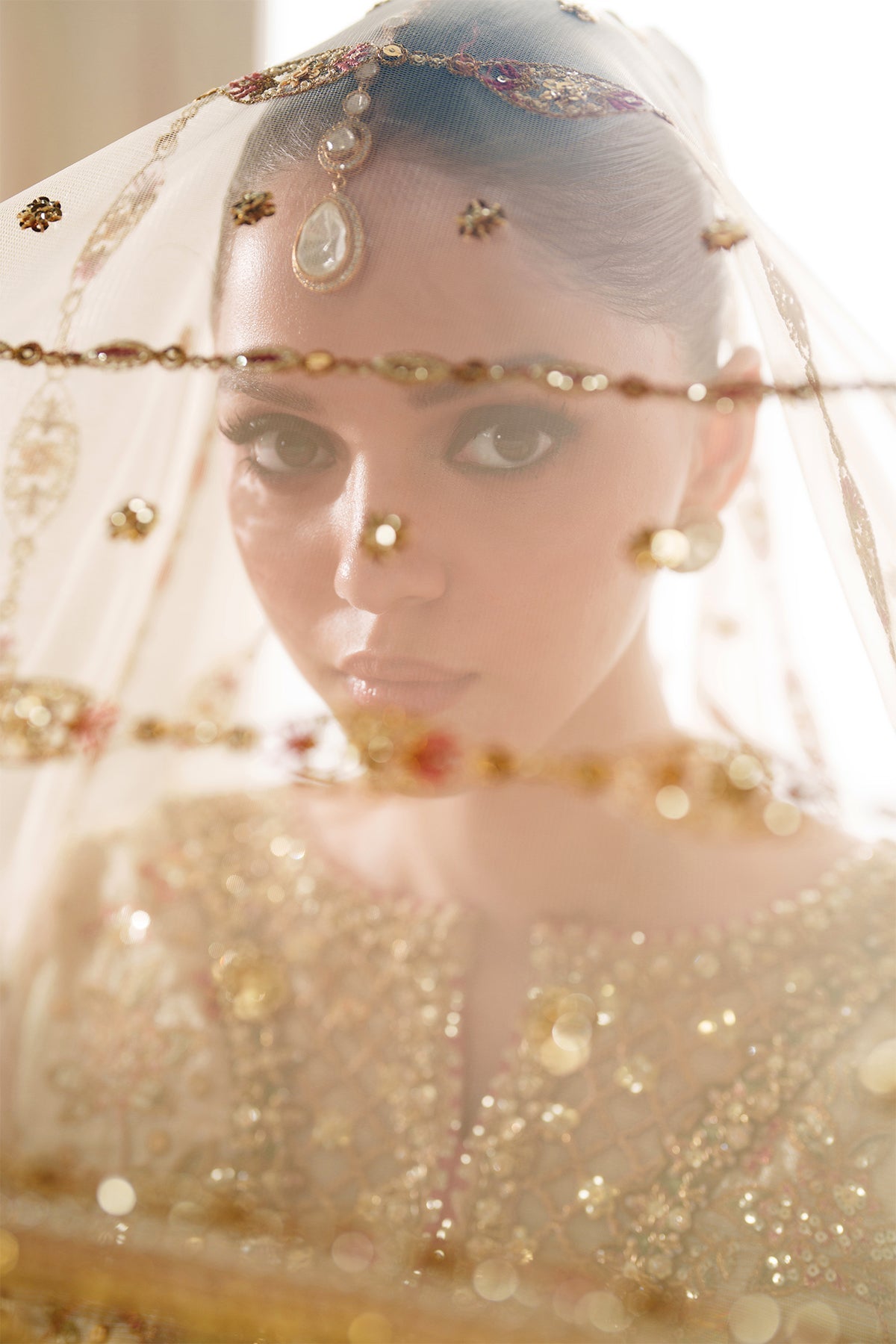 EMBROIDERED NET CH14-02 STITCHED