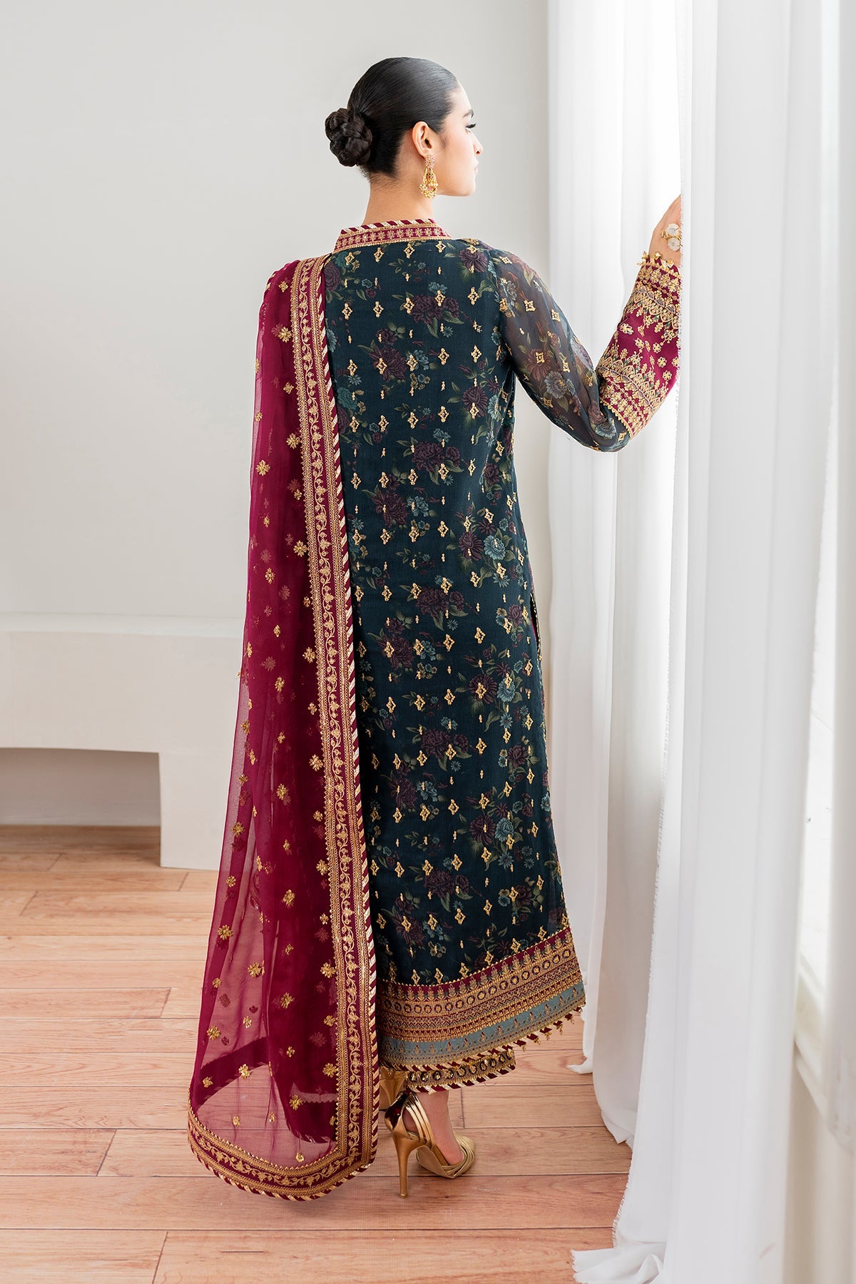 EMBROIDERED CHIFFON UF-689