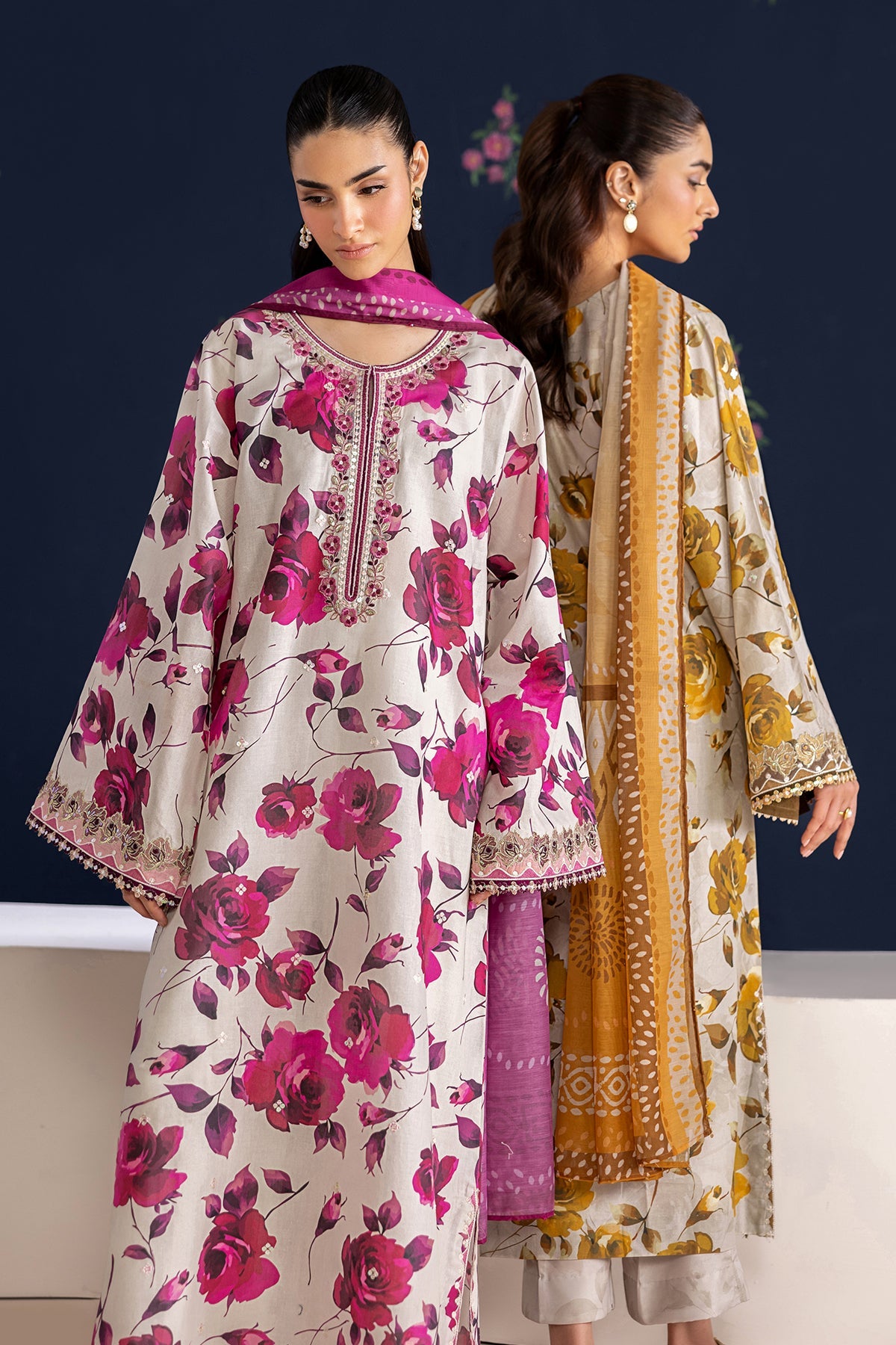 Embroidered Lawn Uf-4463