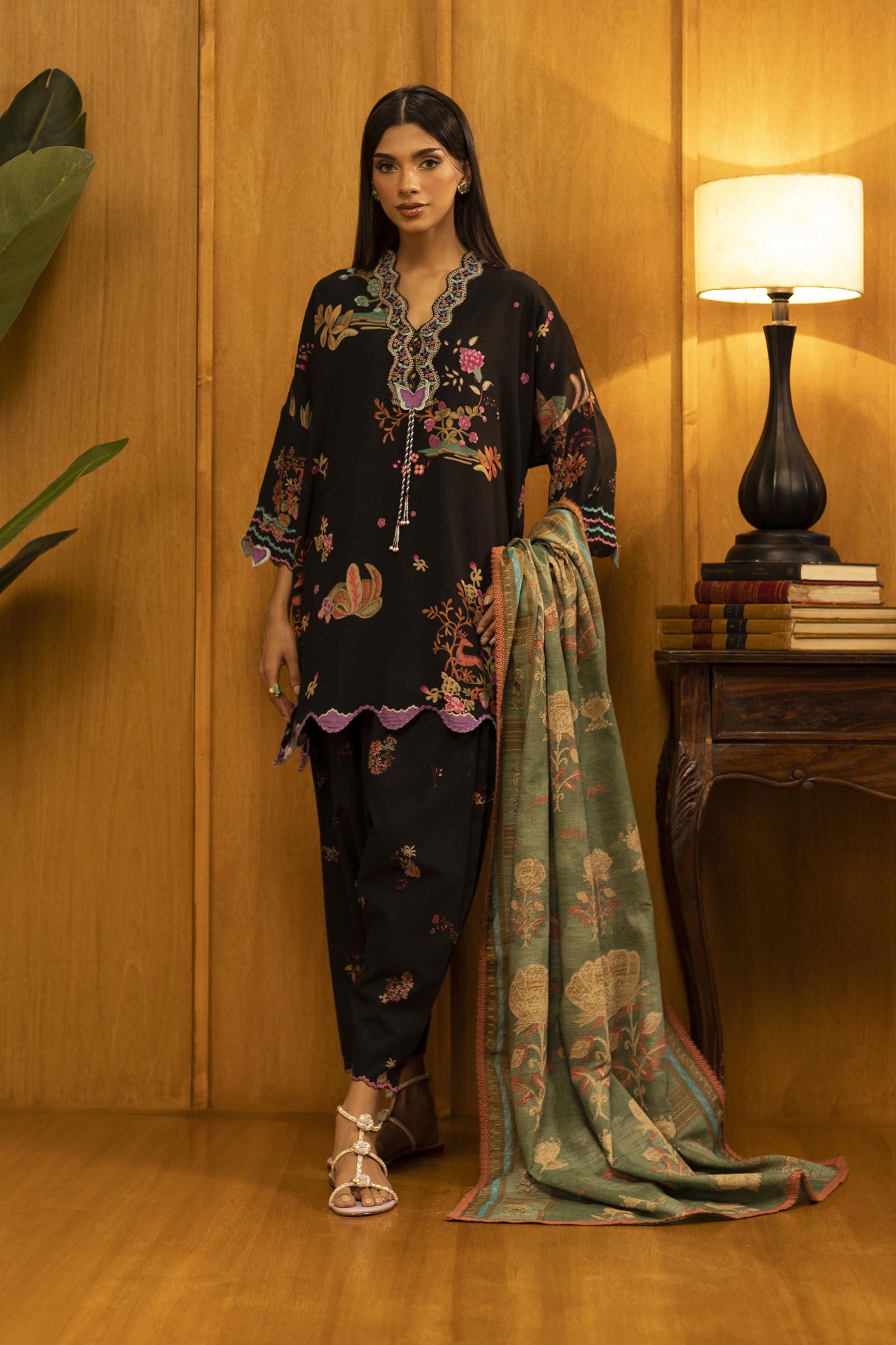 Unstitched Linen Muzlin 3 Piece Suit