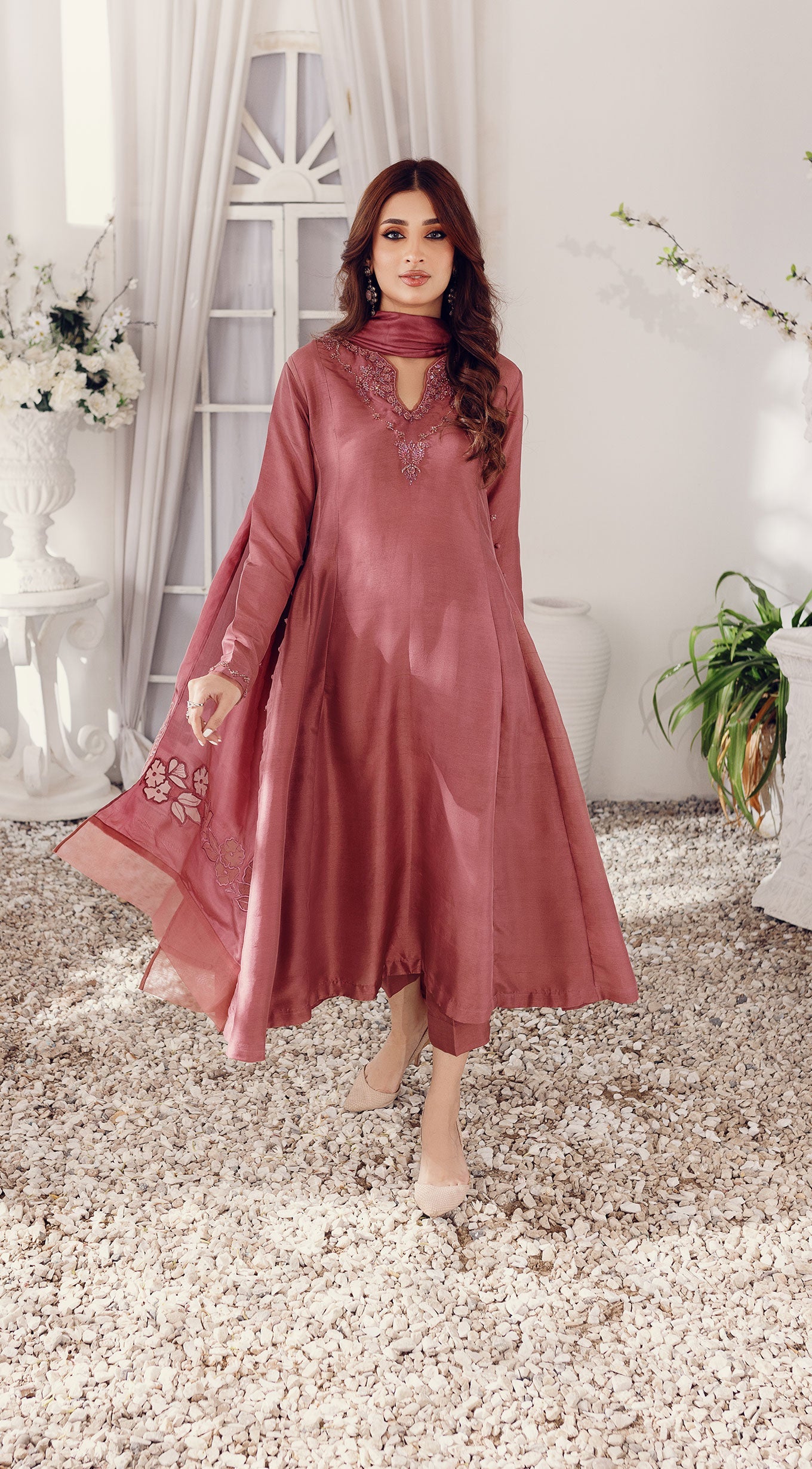 https://cdn.shopify.com/s/files/1/0654/4313/5706/files/14_7698e157-3532-4661-960e-783eff3eed8a.jpg?v=1713253859